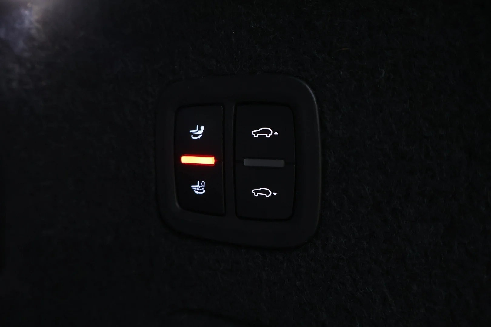 Car Image - 6D9zV74kpHLkJALF5dBby6