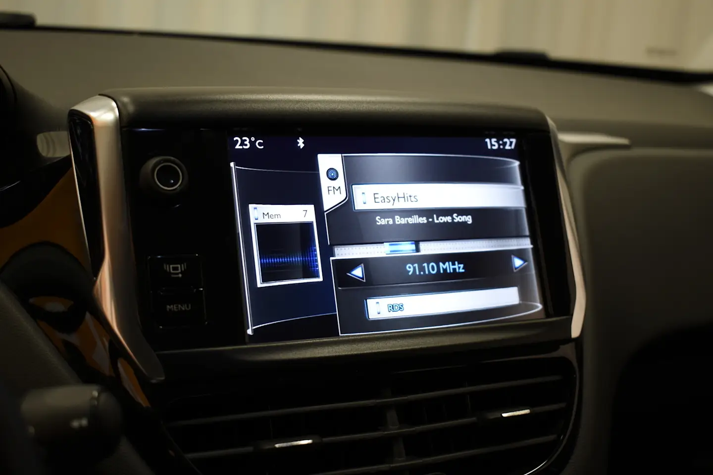 Car Image - g55aktk3Hi26u2NRwwEmV