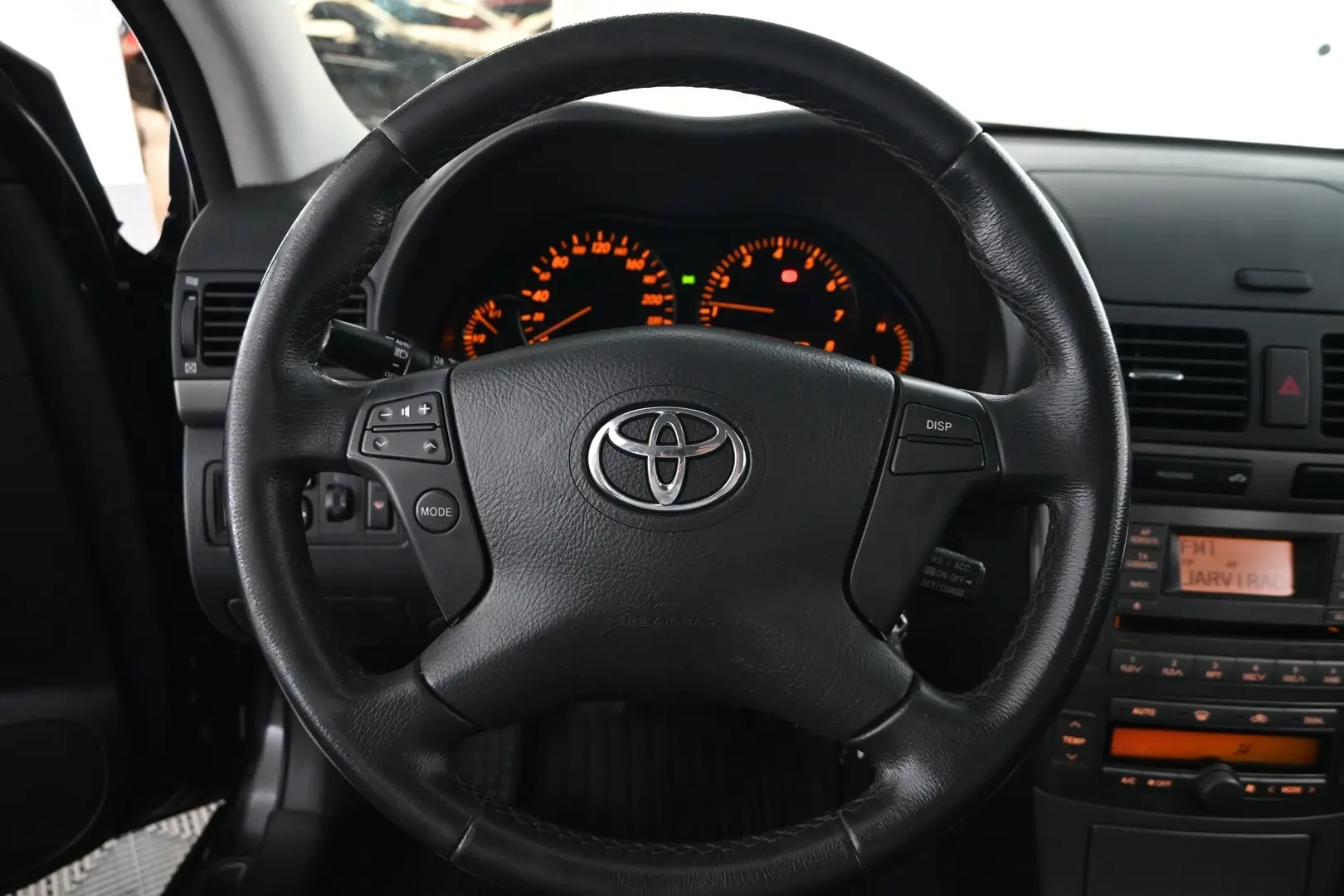 Car Image - 7GxoNuUNDPteTo8v9NU3df