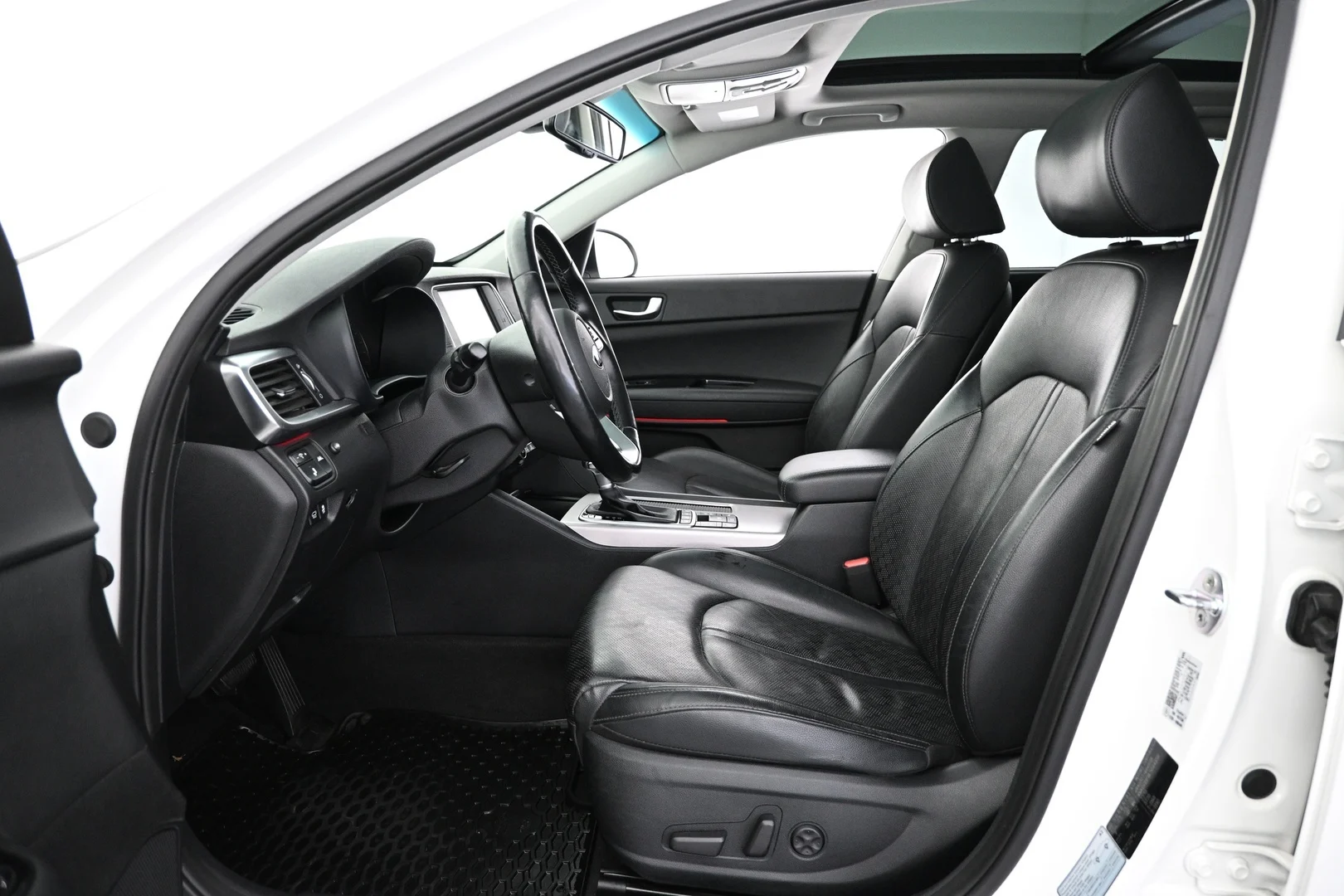 Car Image - 1tOvtE35YjESbwC5ojwISN