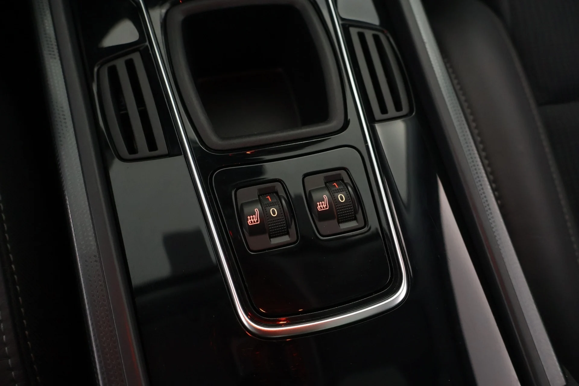 Car Image - 4a85f7zoTQmue0BXsFAYND