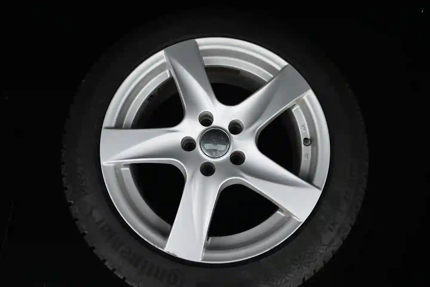 Car Image - 3H2PrkJueW3AaOOBtgKe6q