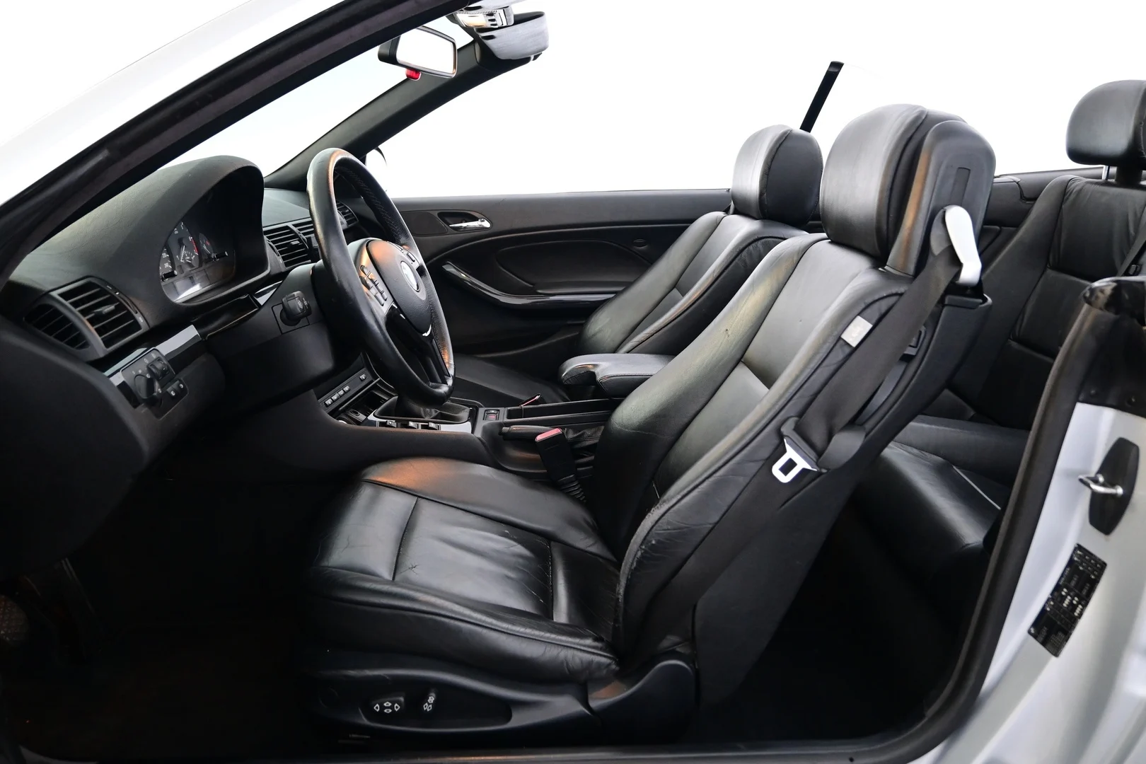 Car Image - 6dmDbnbQYCo7OOcifYA7eU