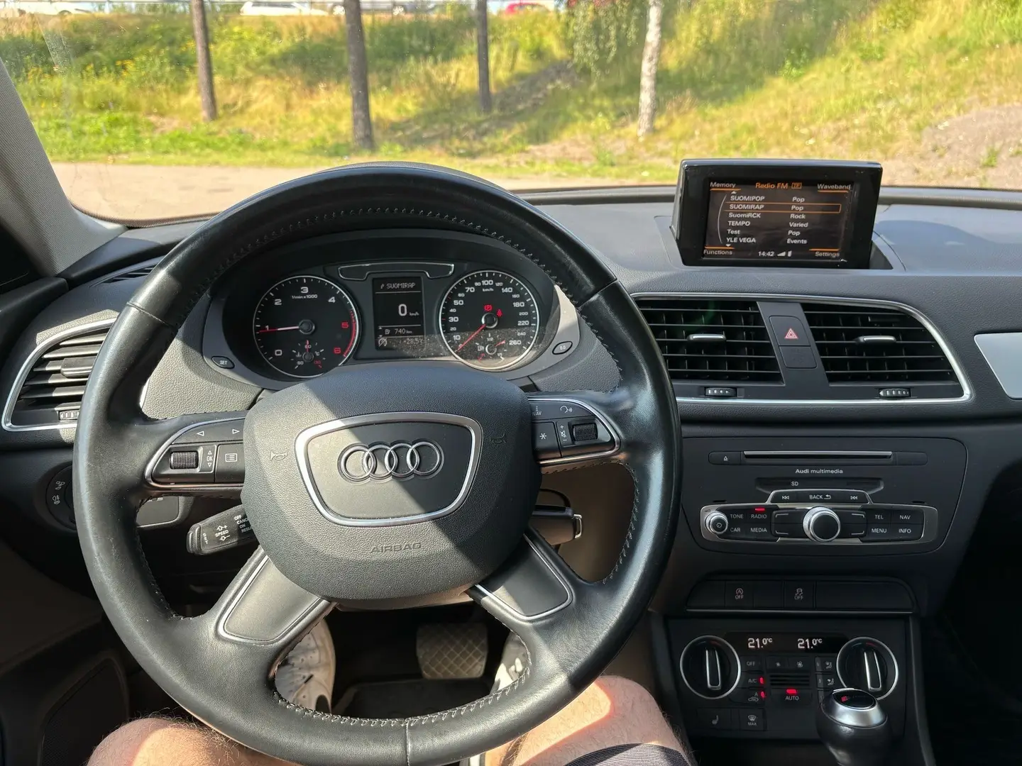 Car Image - 1yUQf2nrOcEmGuMXXDIwTZ