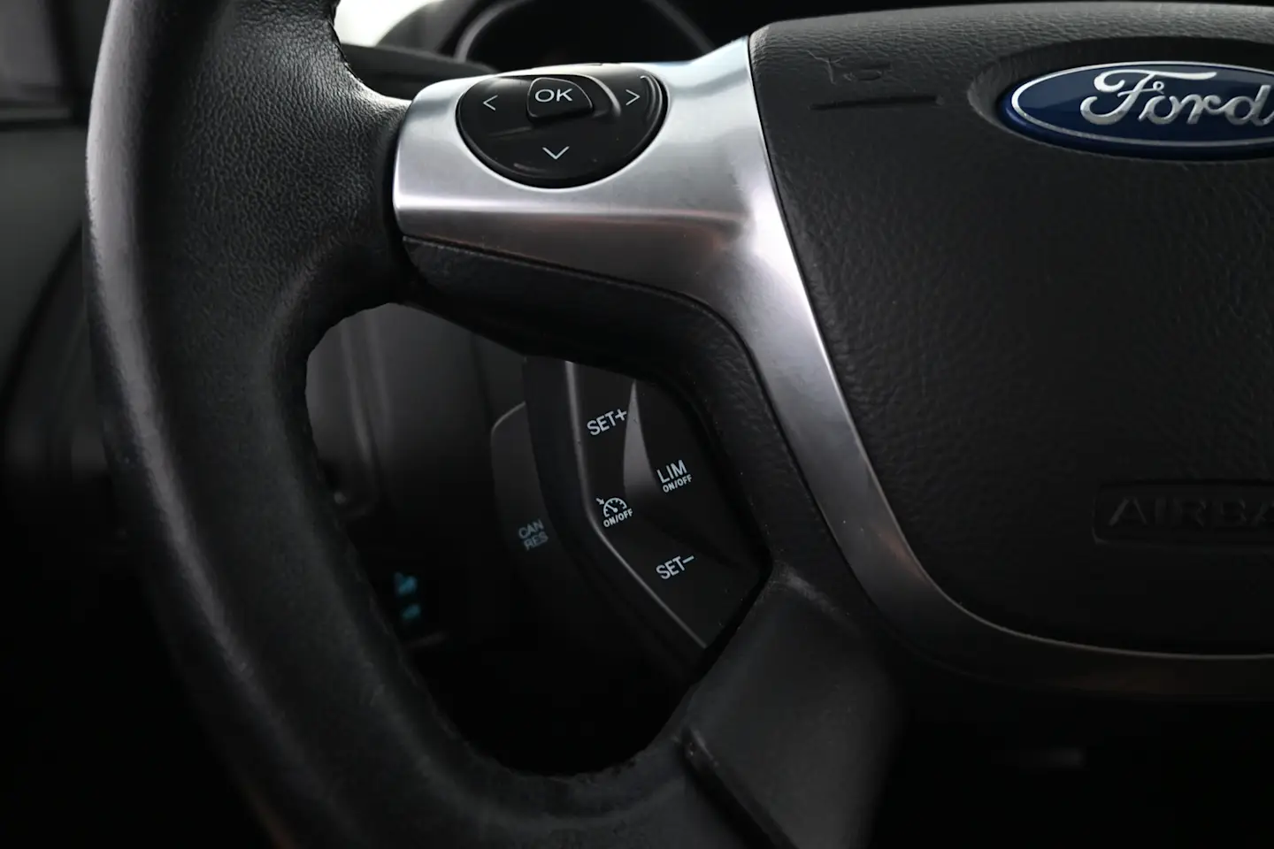 Car Image - 7ztdS8BEADw4iwDW1hOwoj