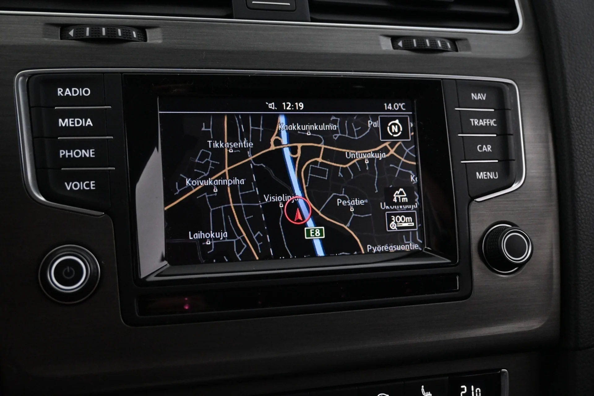 Car Image - 4ab5uD47IFdjPz5PZnKkid