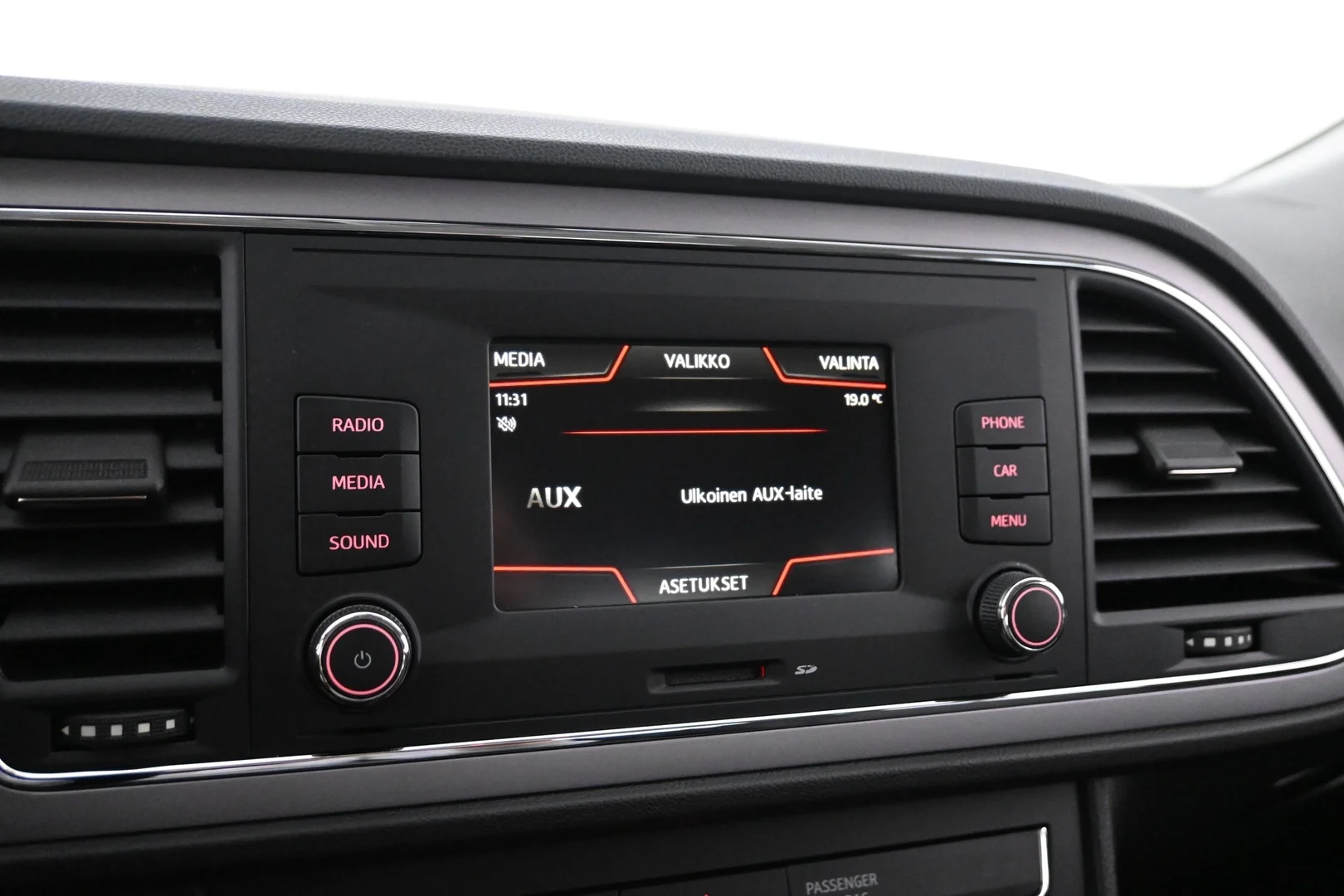 Car Image - 5nmFDIVow6EZOJd2z1aZnk