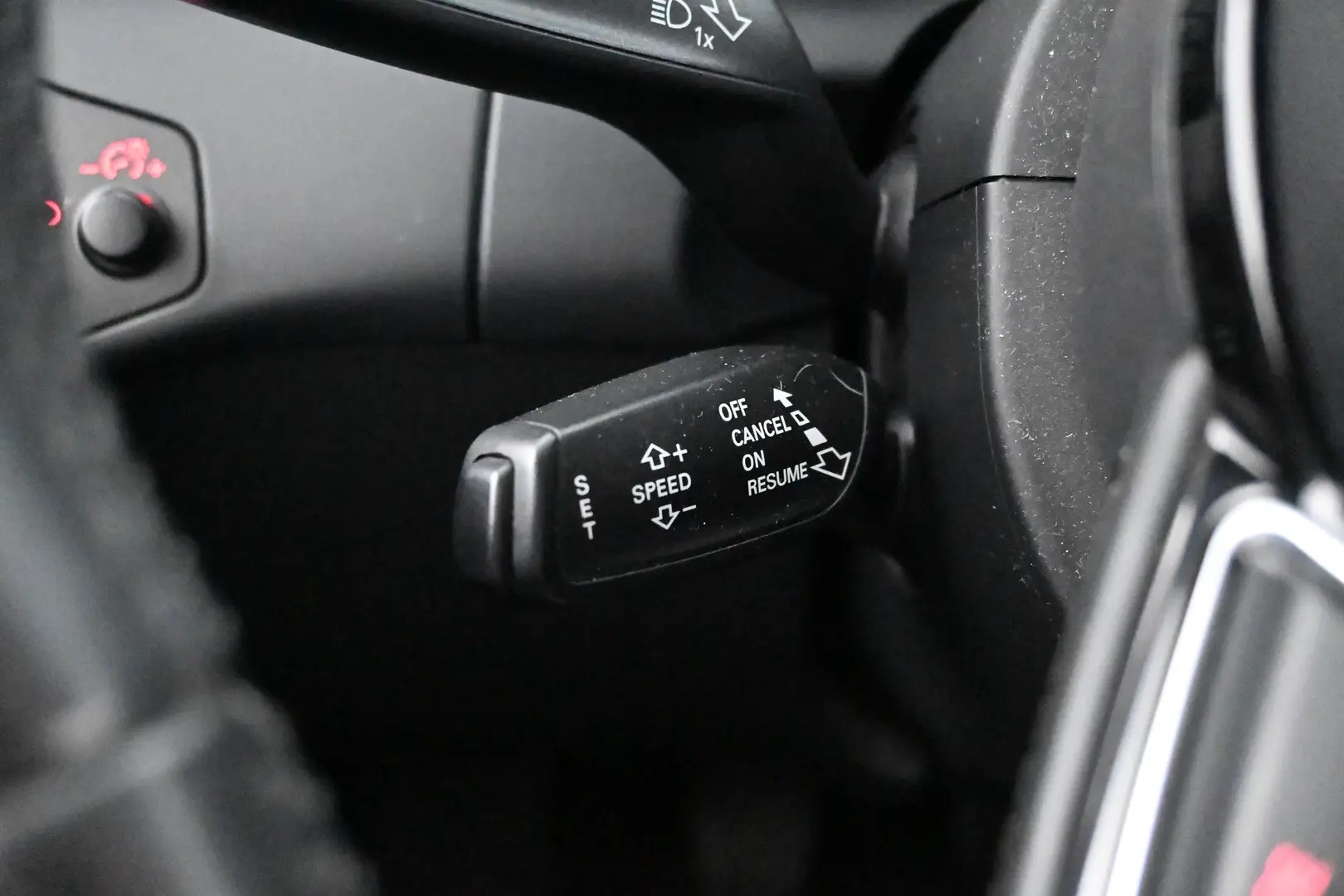 Car Image - 1hXA4cNAOvPBxFGbUrypgL