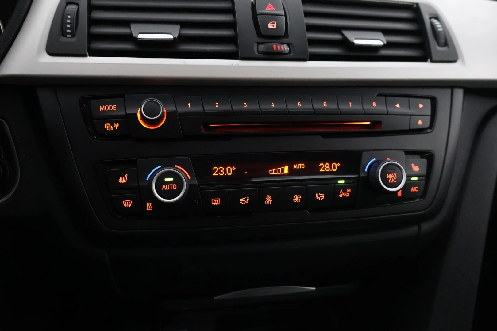 Car Image - 6vo9EWUw19zQ7TCUzhWwiA