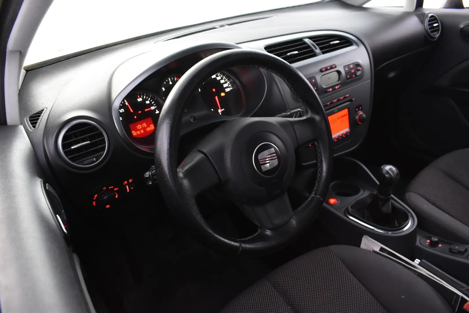 Car Image - 2fNquKYeN5zCgdxiO6wDqq