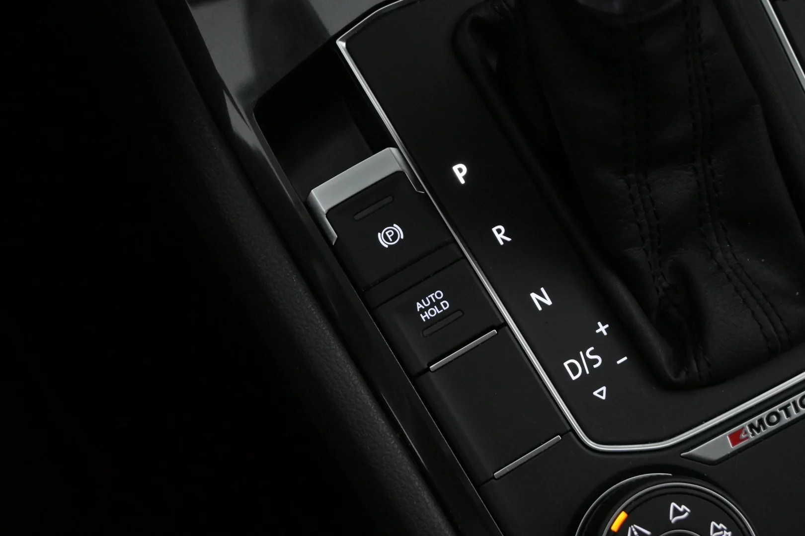 Car Image - T4zFTp3AubsBD2j5sNKiA