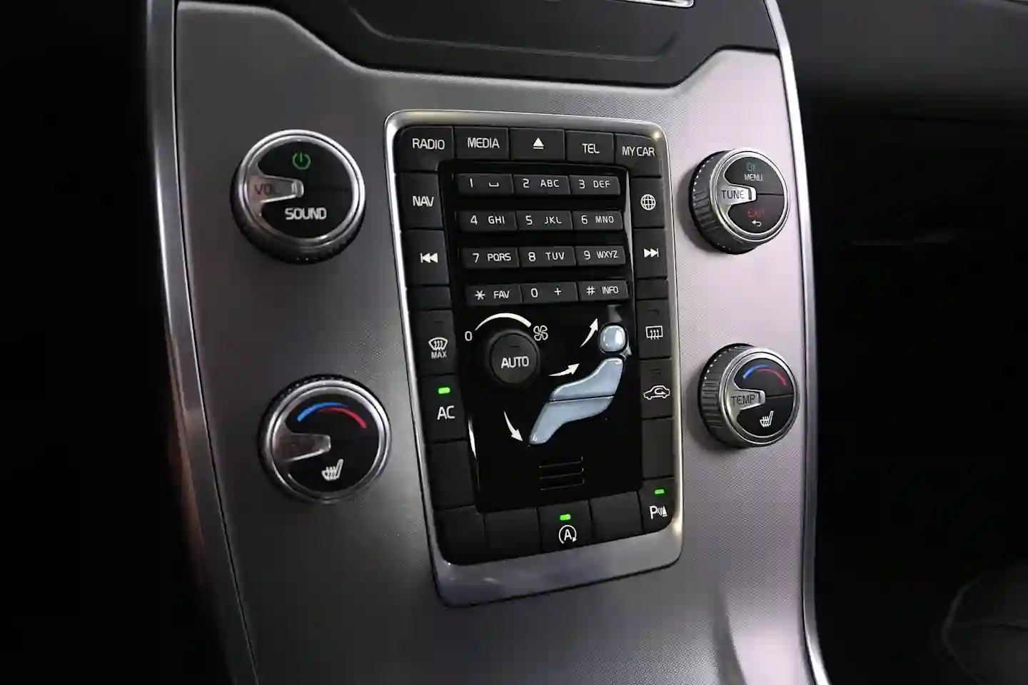 Car Image - 1U4ybafFaOfYsAKW5quNNV