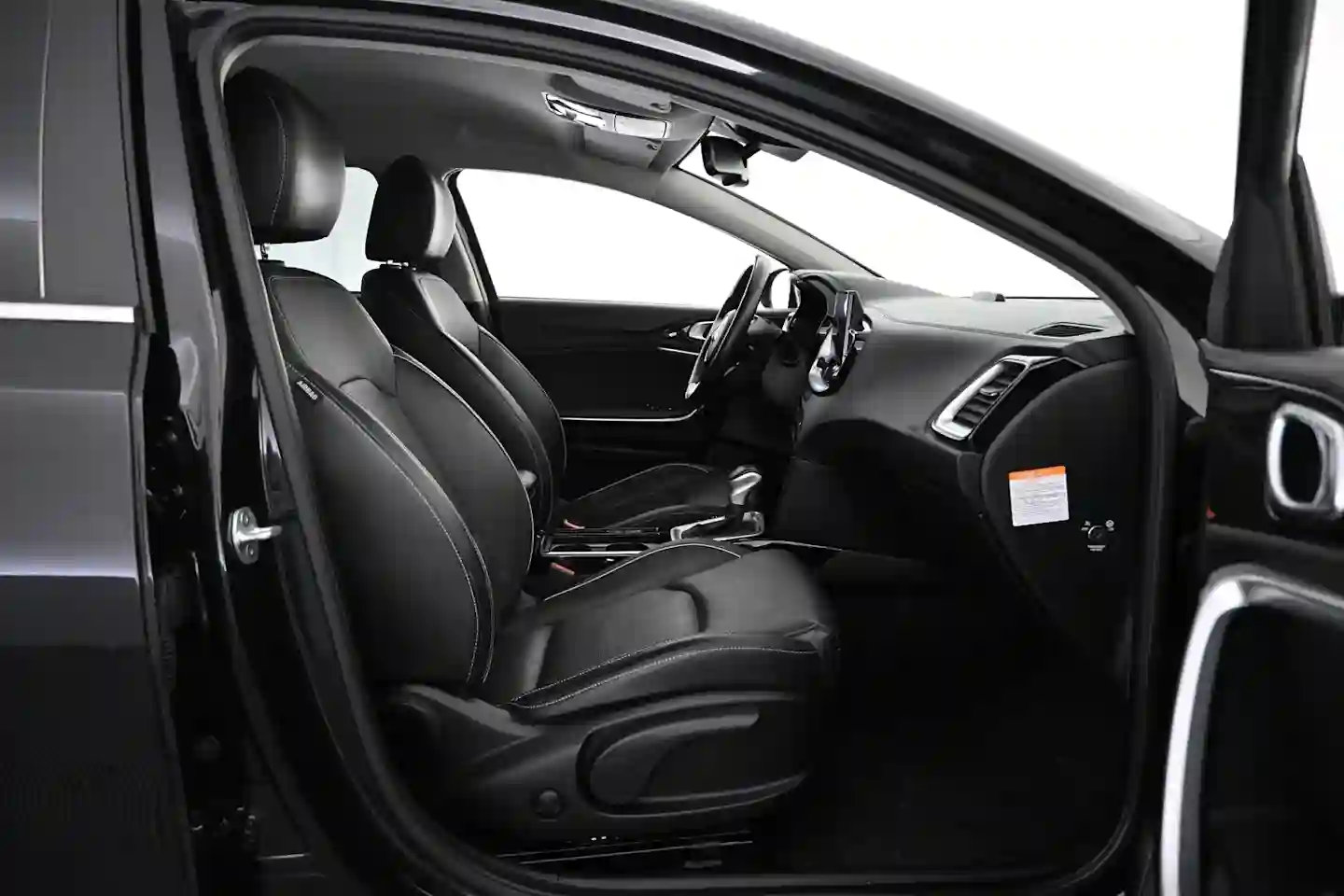 Car Image - 1Ip6NlMuVcgY8VkT6X66us