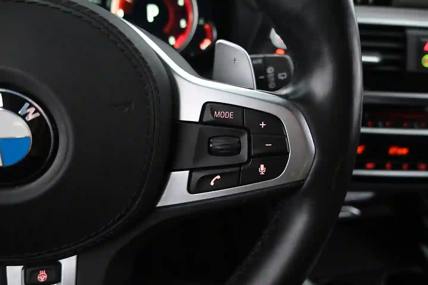 Car Image - 1bSVgjAaV0SG3AE9HwtwJR