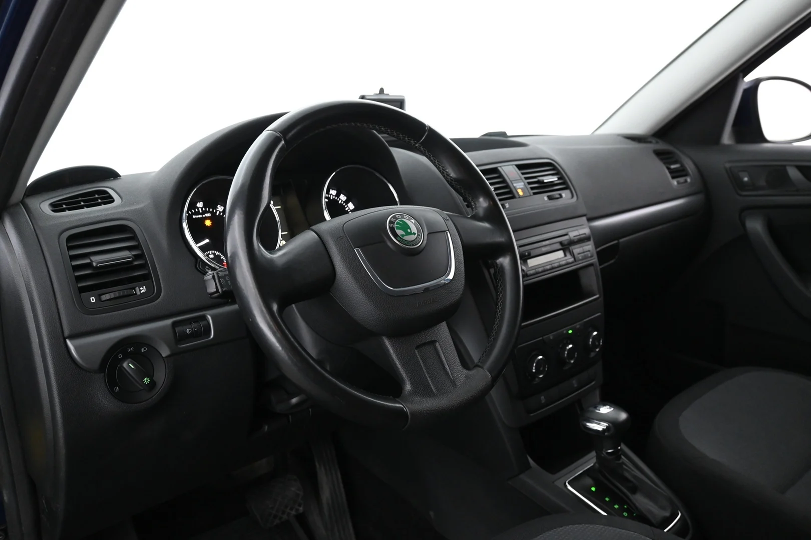 Car Image - 3s4TczdKou3BjTghIp9rnU