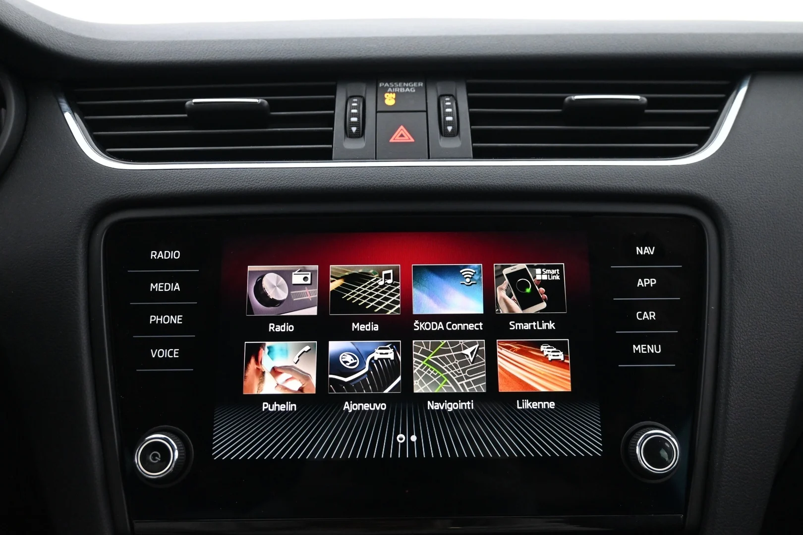 Car Image - 5UVbcaZhArwFn9jHhlNek5