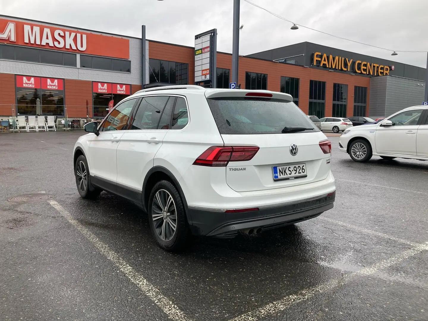 Car Image - 2kRJOjHf0GJd243sHb2nqP