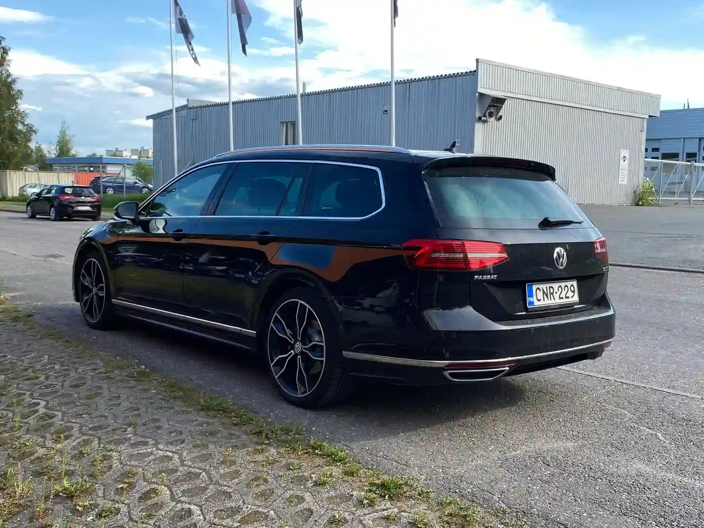 Car Image - 4Lpbtr9cJKs1ggCmI4Z9p5