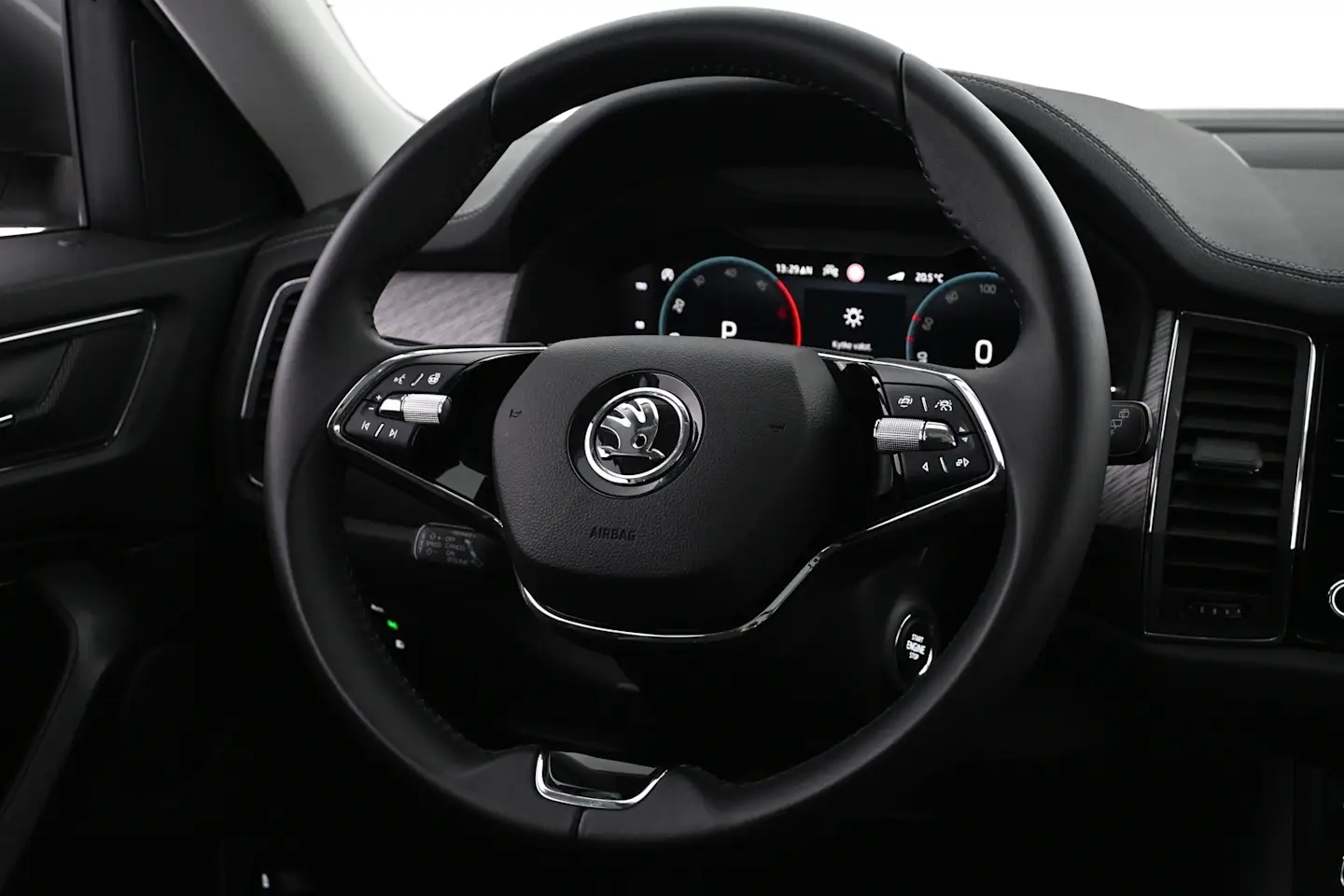 Car Image - 3LAWRwdhqbfCFBoOXEwq5b