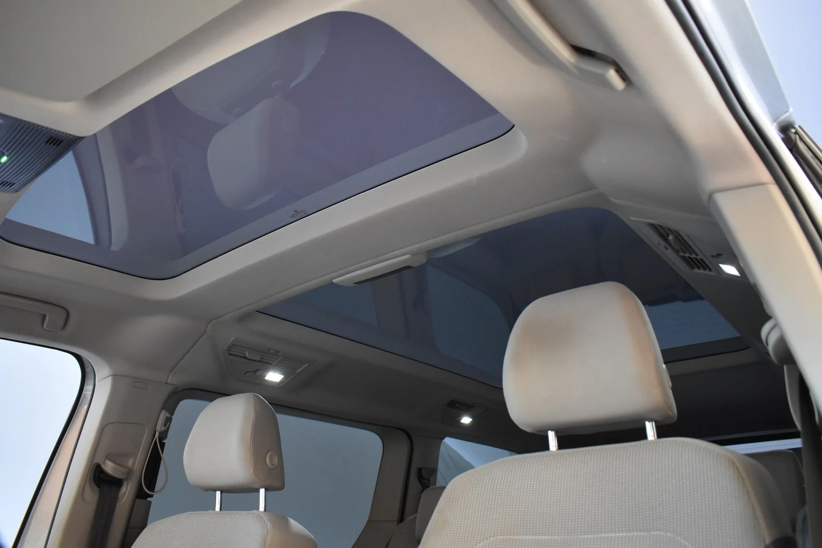 Car Image - 2hL8vHVvzXNS3tMpY1yJwM