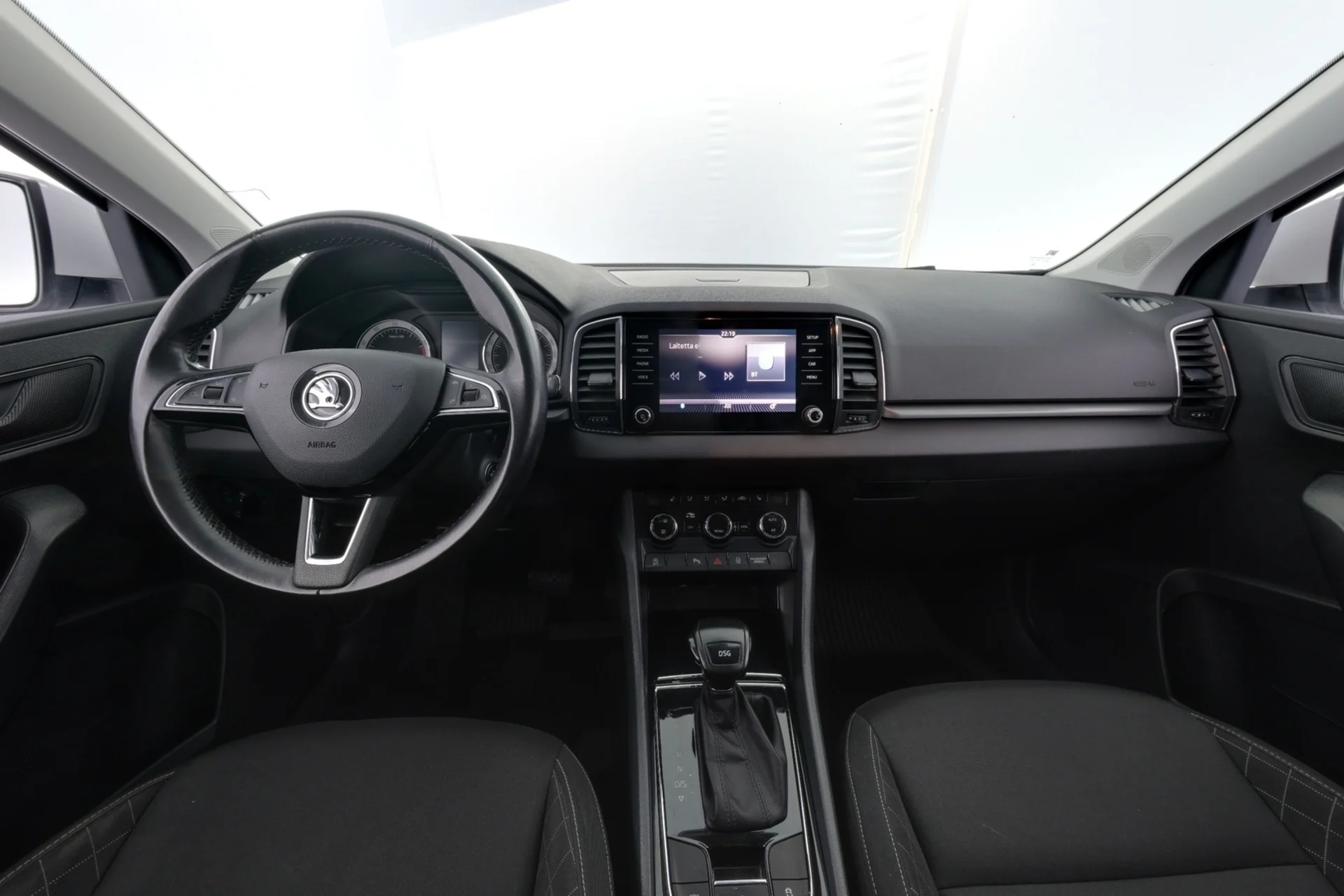 Car Image - 31d2Kky8r0bfbmi9a3x8NE