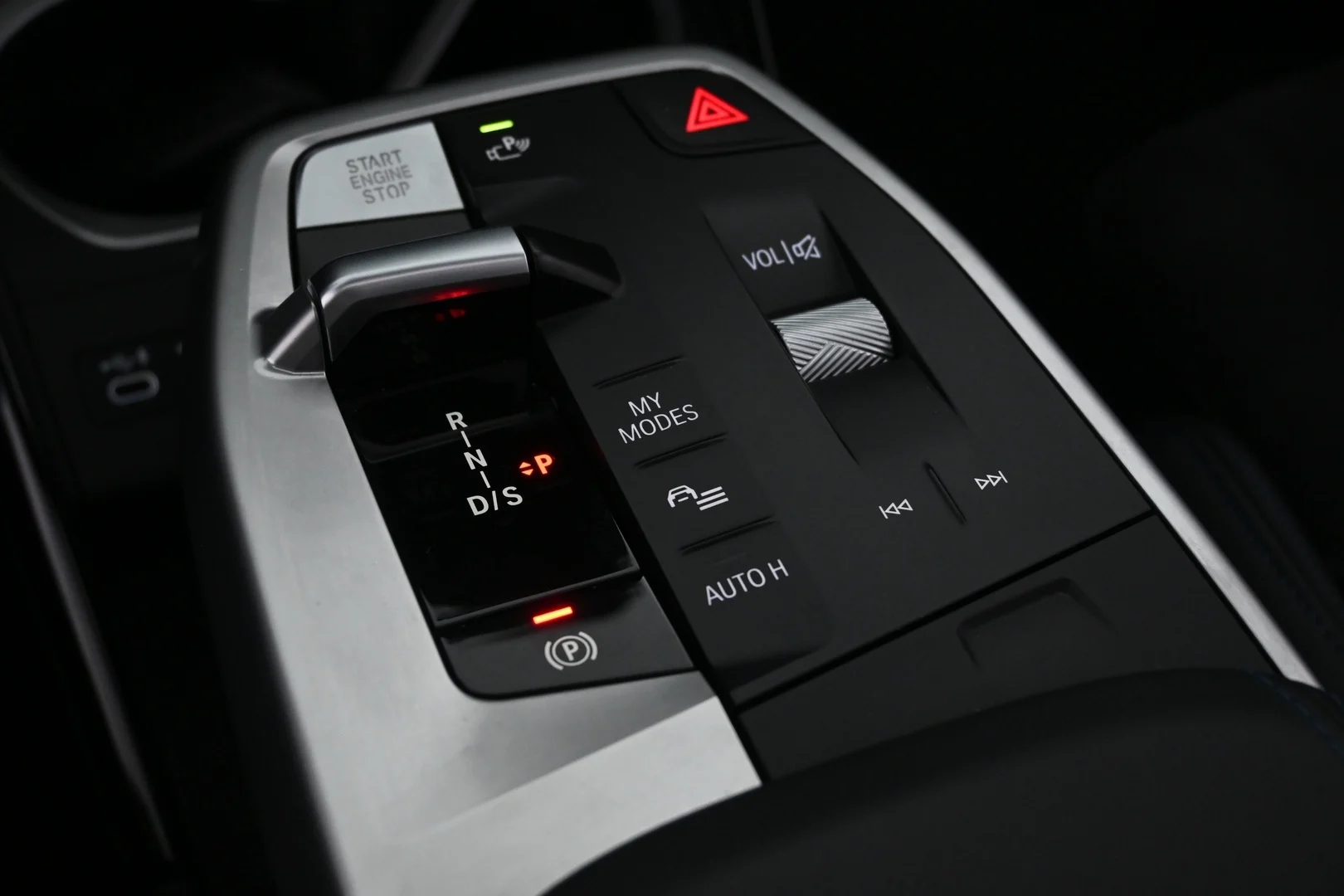 Car Image - 1RQsGym0NGtozV6QwIWSL4