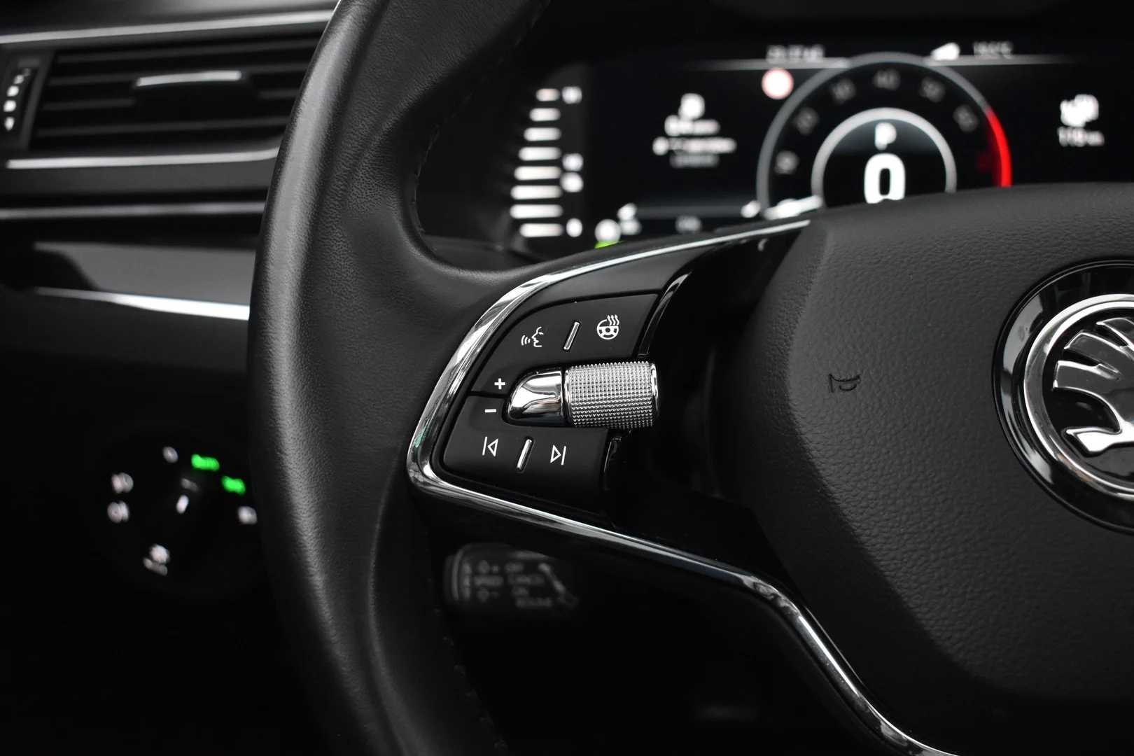 Car Image - 7CEwffoDRtcnlLTS1xLhfl