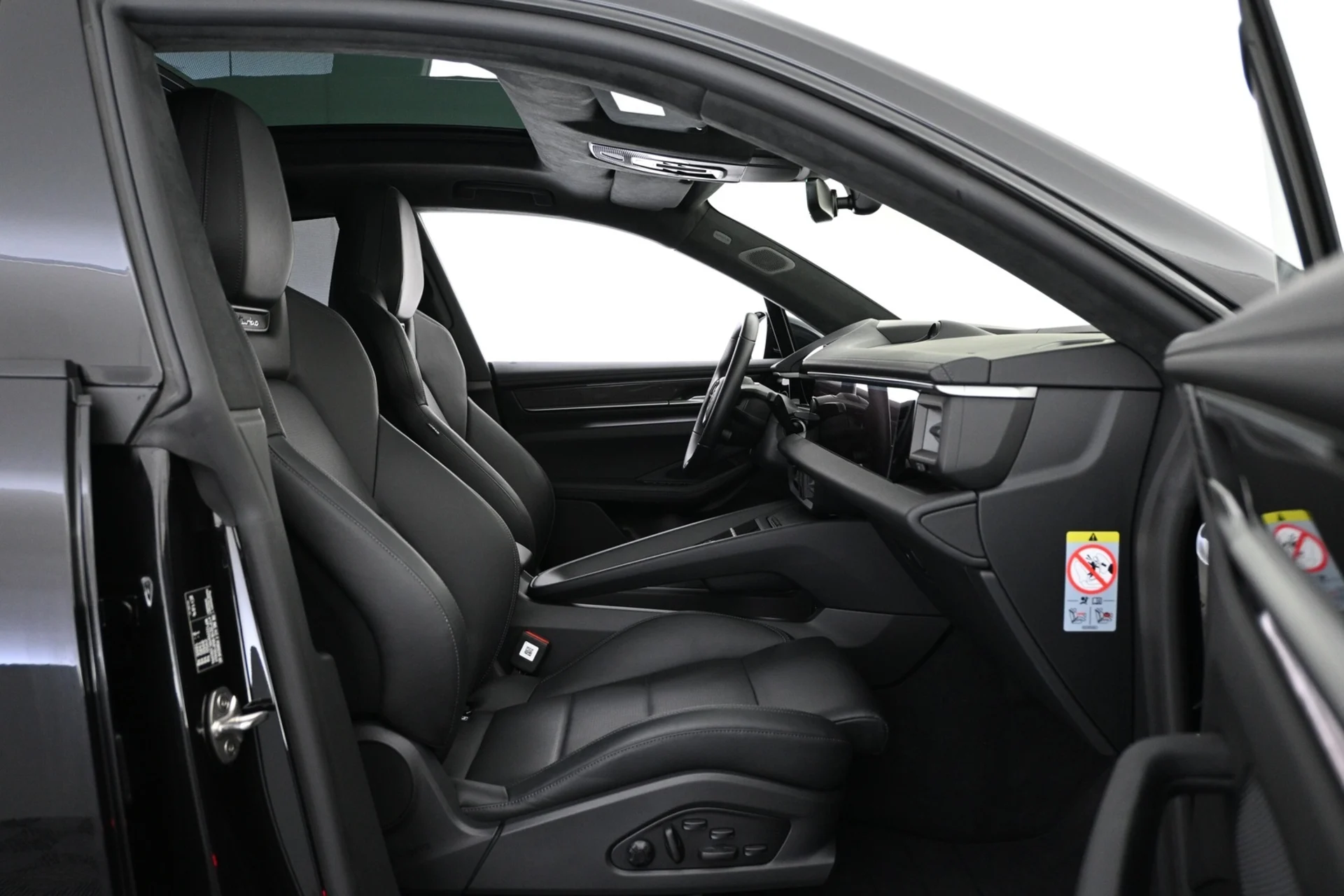 Car Image - FXashHBLS0IIsfvip1pRD