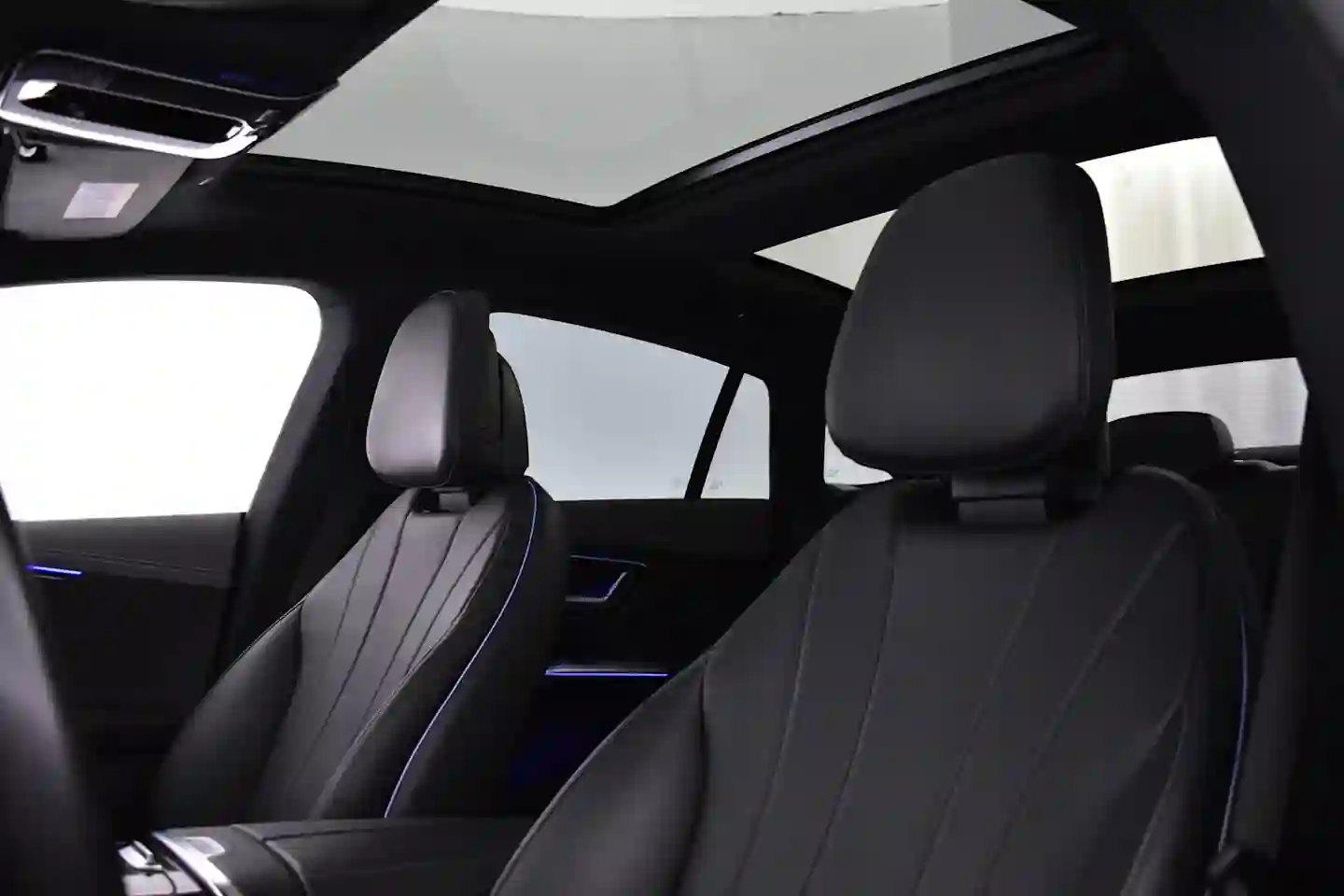 Car Image - DWzuOdhHX84dKYkYqVxia