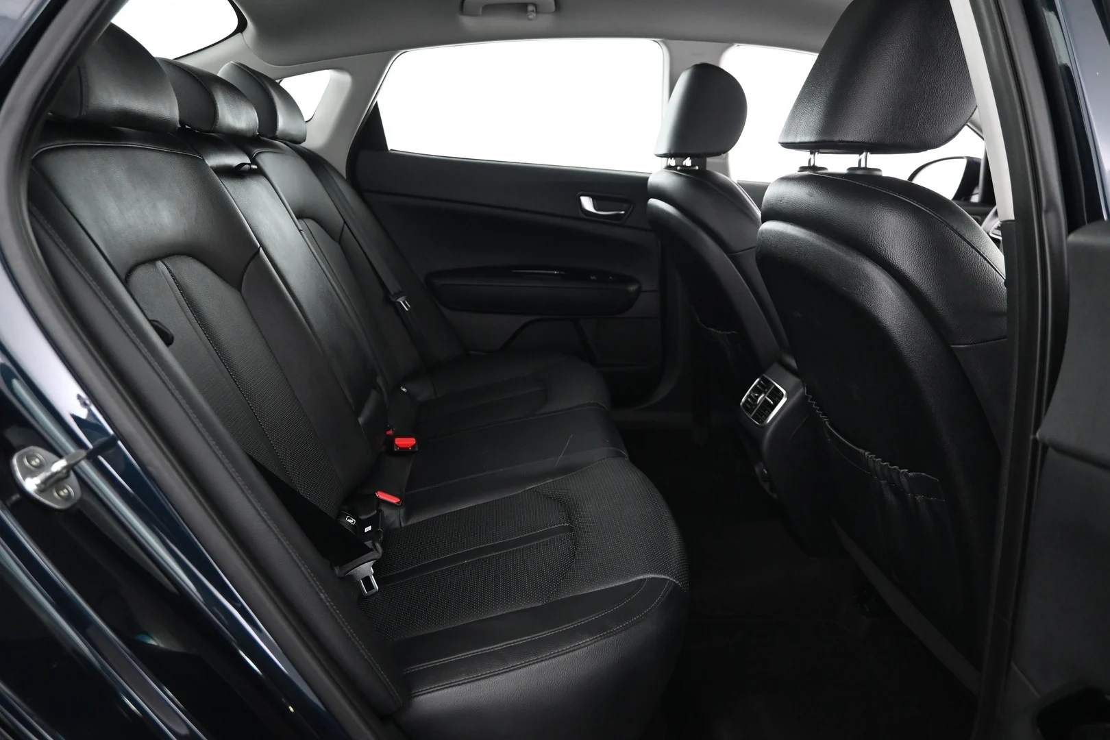 Car Image - 14n1okmjODgIFaPlMabE57
