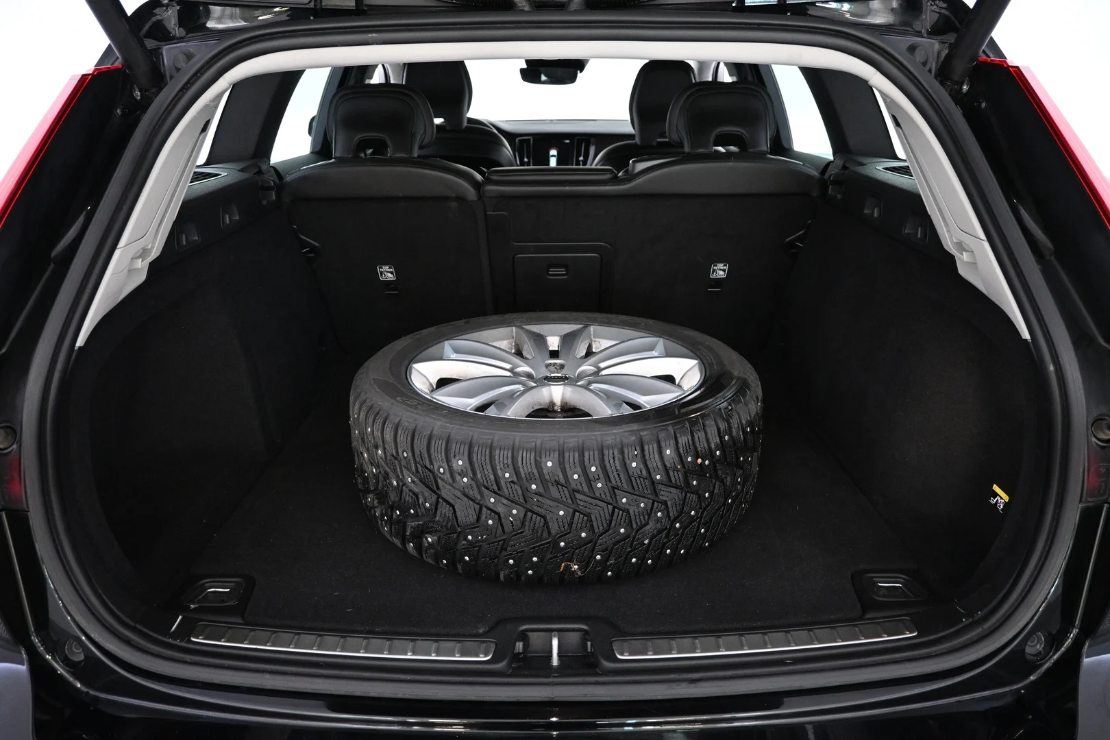 Car Image - 6Ptg7BRruosxSbFcavTPpl