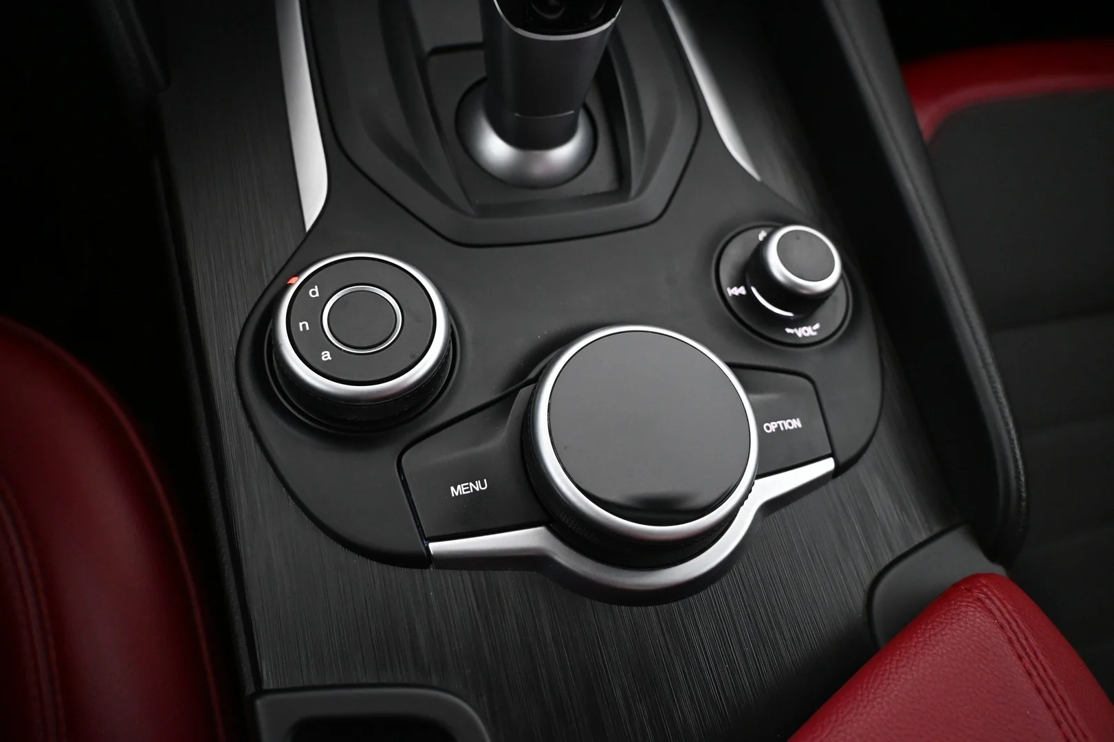 Car Image - rV1KVmBSqzKaESnAY5tGD