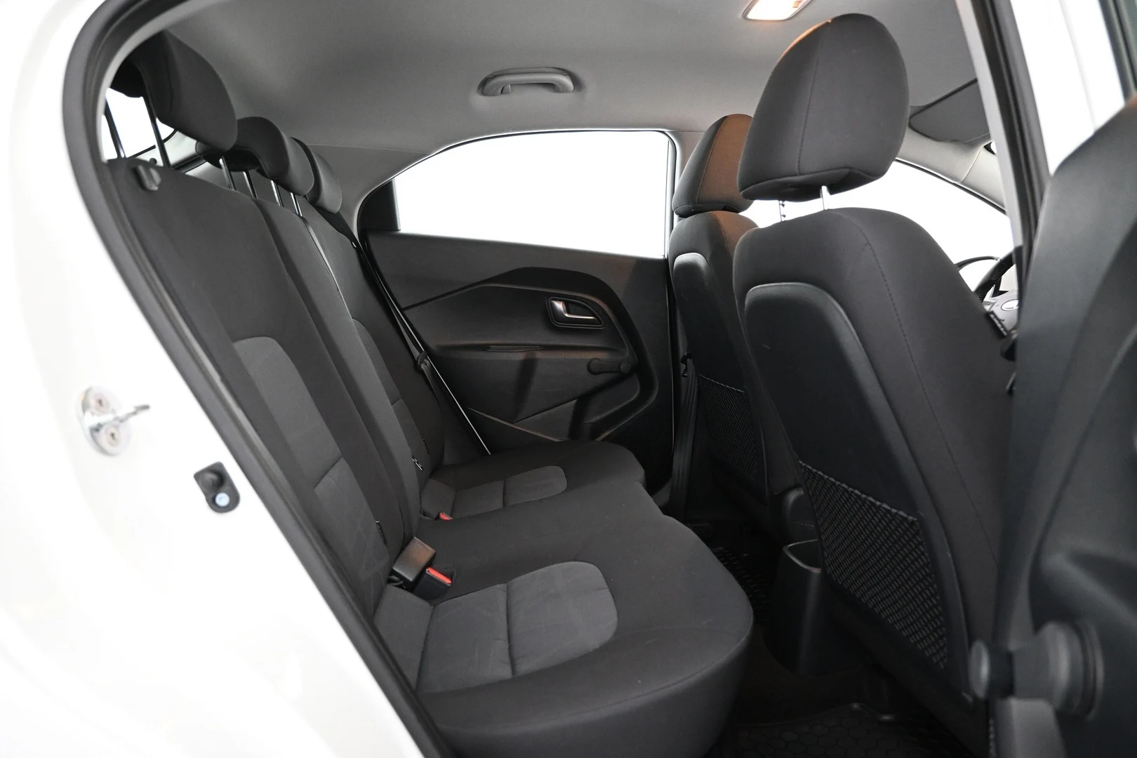 Car Image - 3Ws4biXW4TxVkA1rdyf7dW