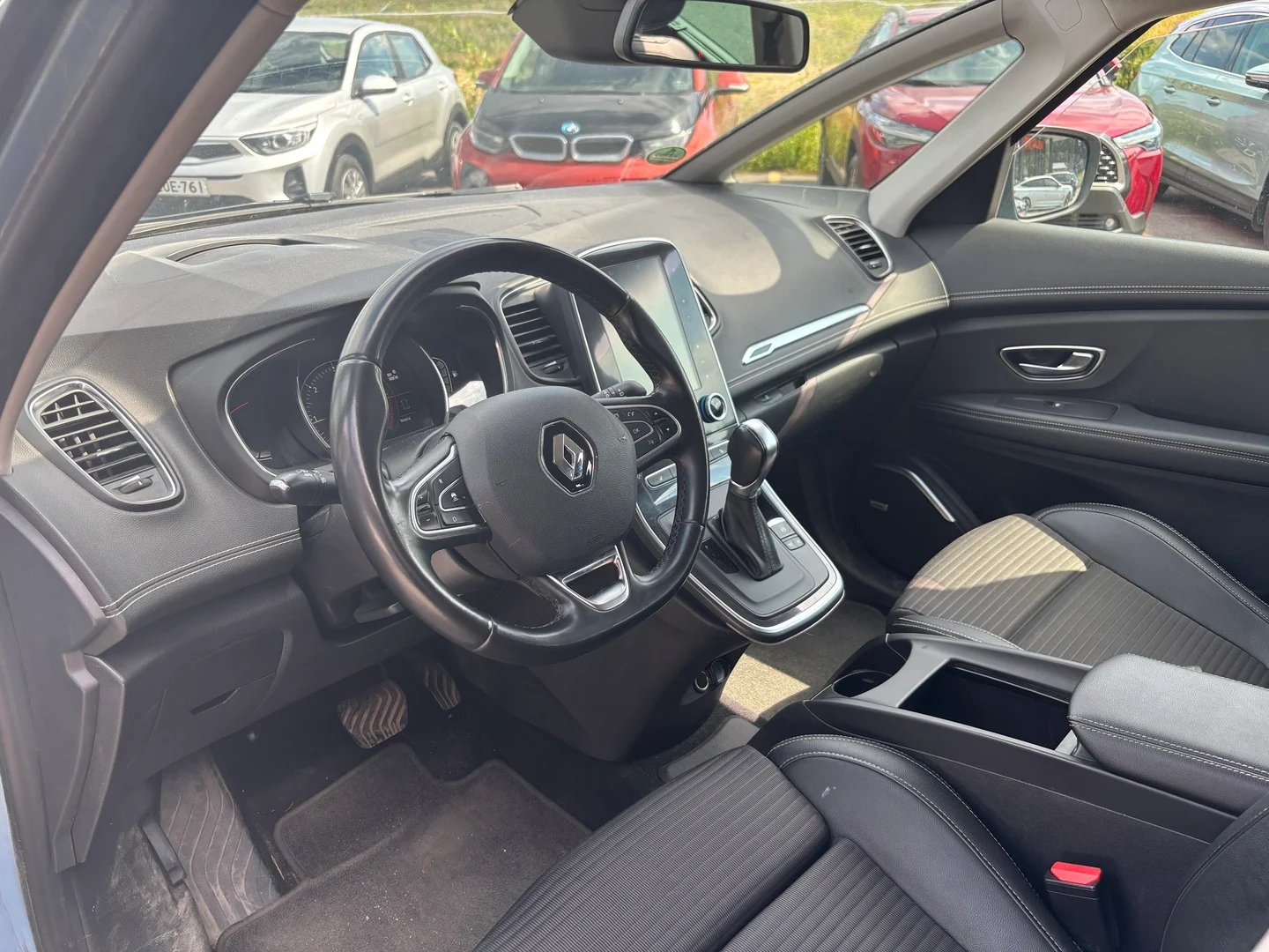 Car Image - FkRnbxb06chVx4R8wmGJx