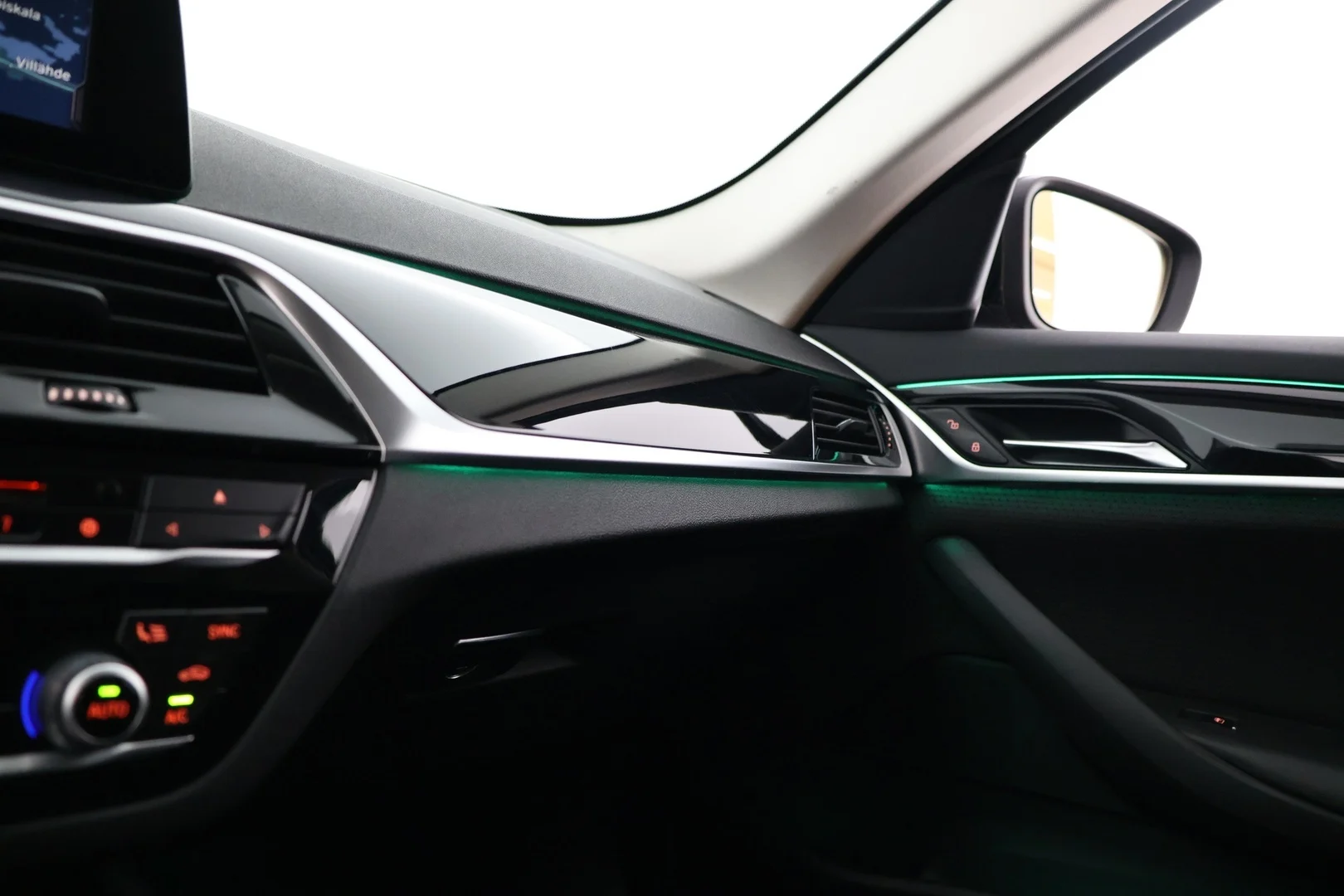 Car Image - 4gkiOL7HSZGBhY18i7W1up