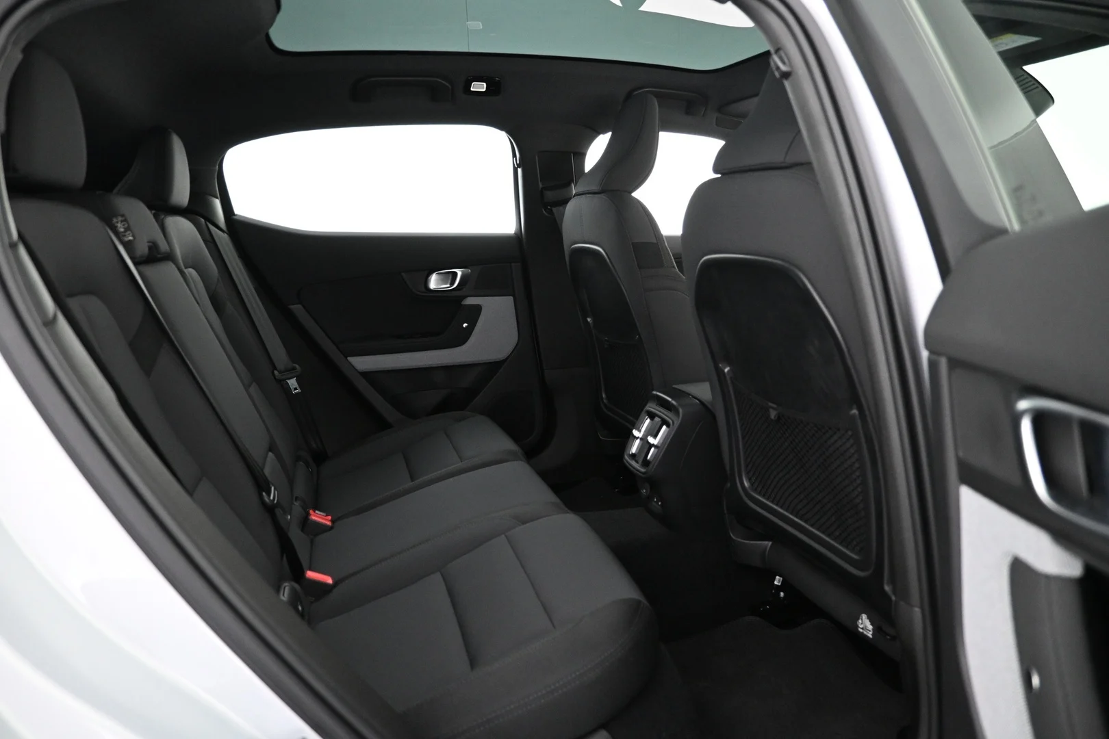 Car Image - 7EgwBAFxVJ9xE2d1CuHF4b