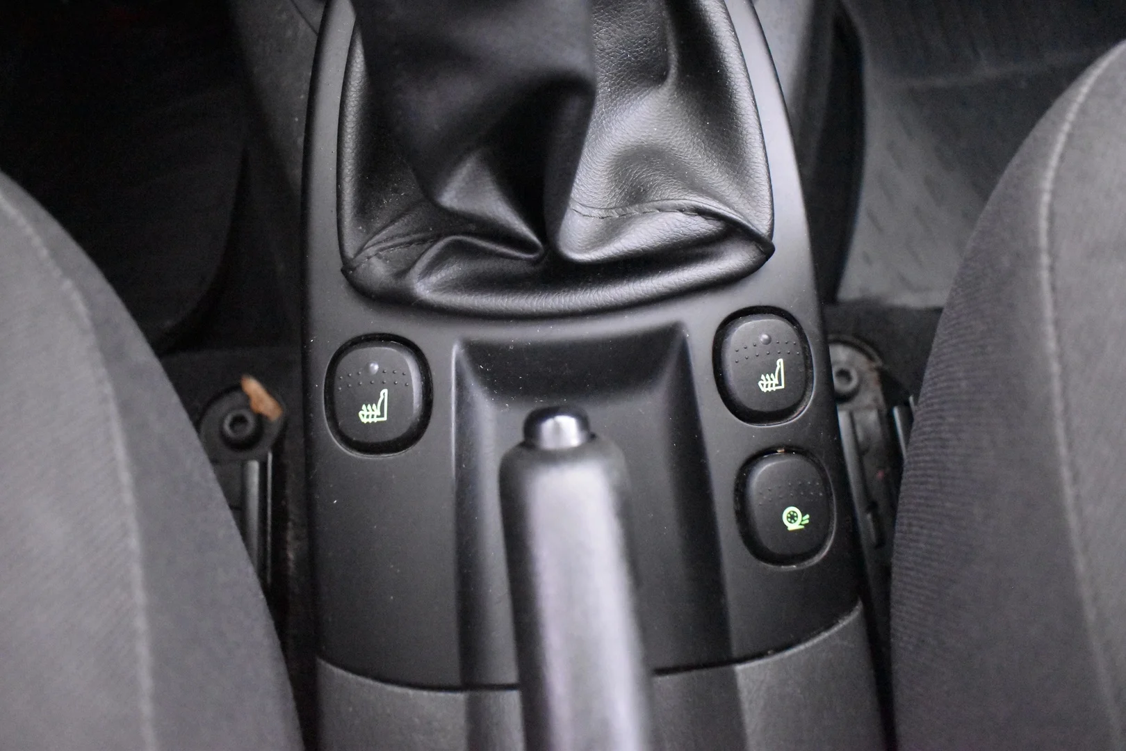 Car Image - 434oBJouu5DkUEH8mKvcfO
