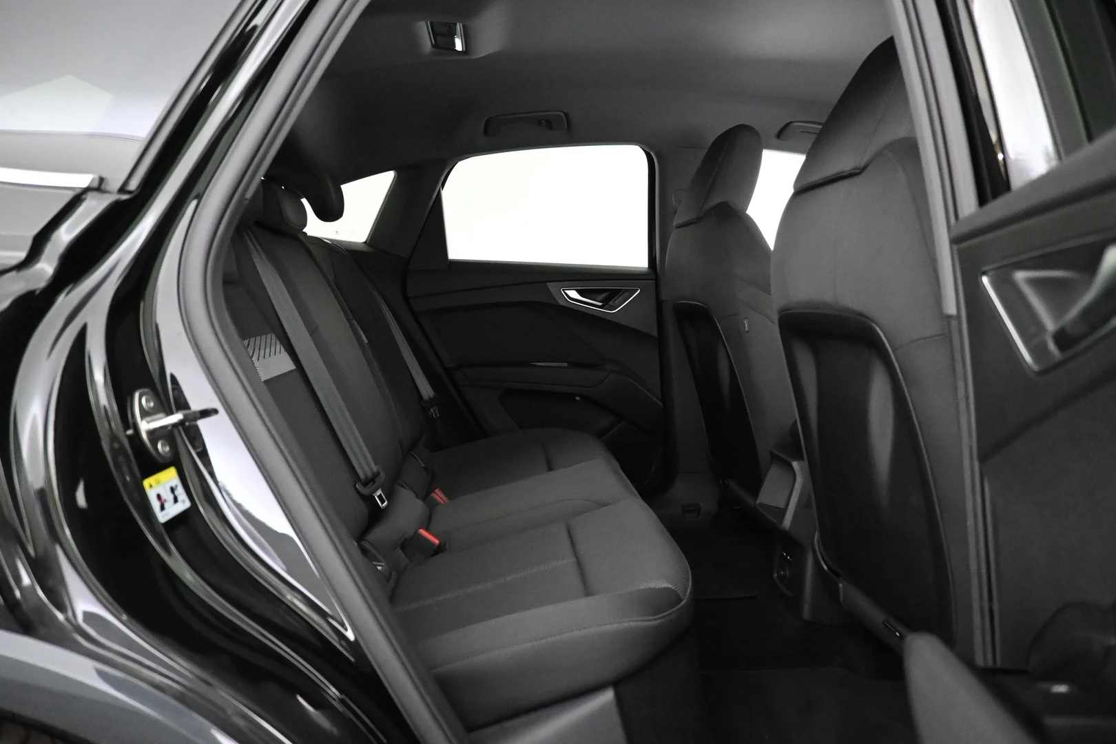 Car Image - 6MiWplxDs9qsCRSJSWO4o8