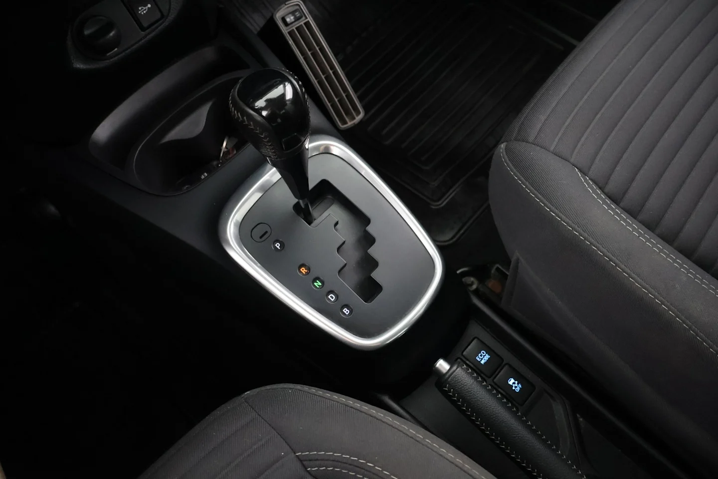 Car Image - kVxtlrVCa7sV8DR9rTwZ4