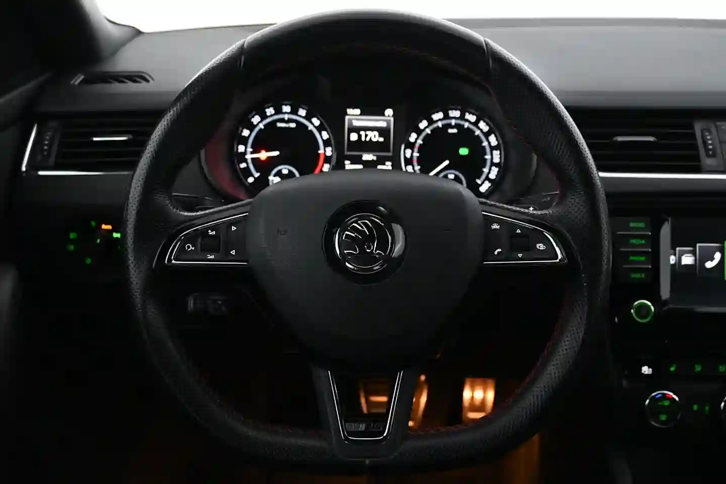 Car Image - 3uKkbgyYPRDB9bp0E2cGgf