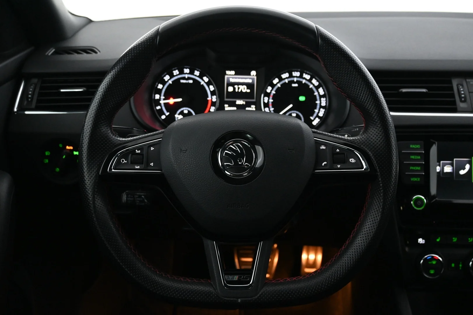 Car Image - 3uKkbgyYPRDB9bp0E2cGgf