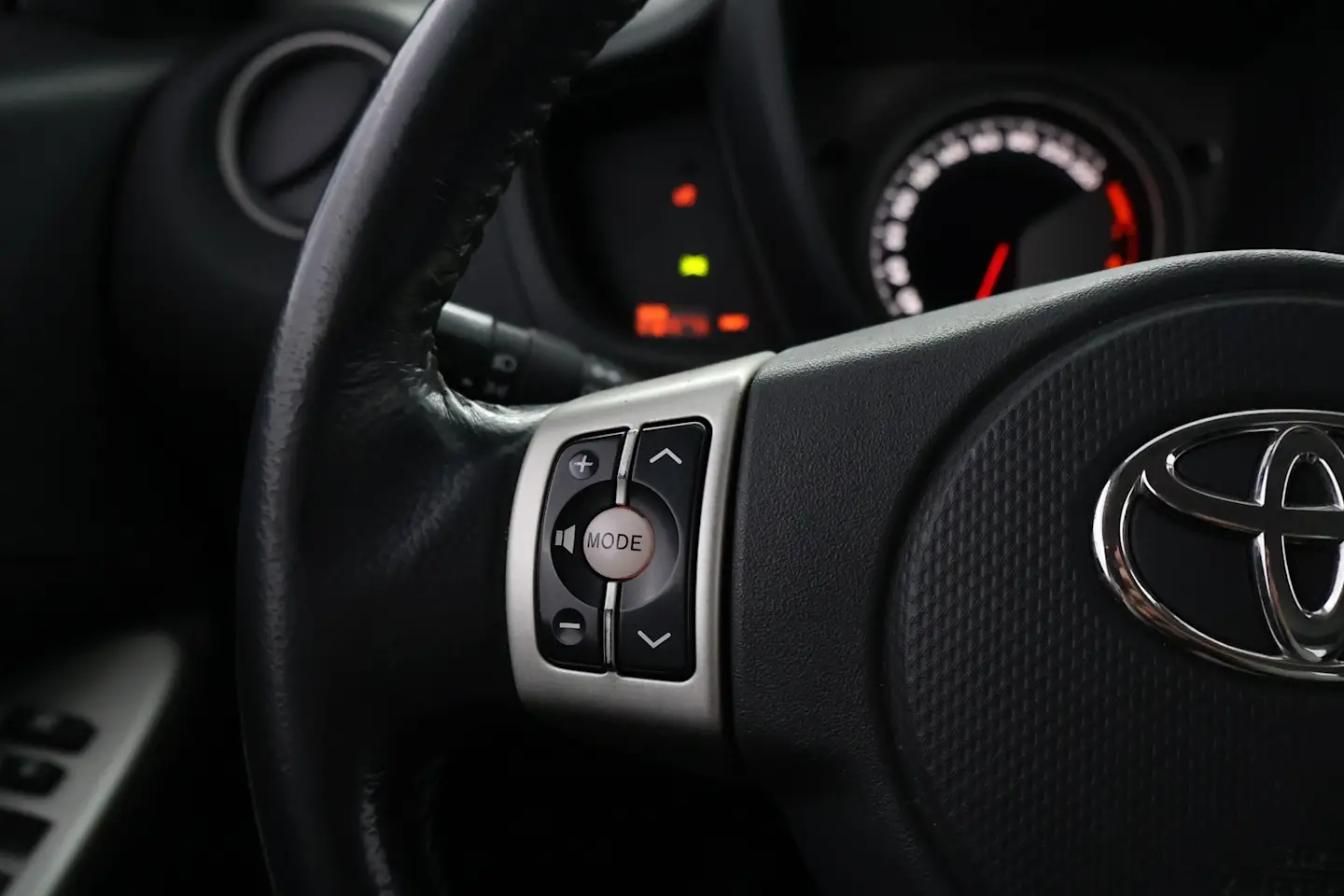 Car Image - 1PI52bHJ8EJa7rgqWoxKbf