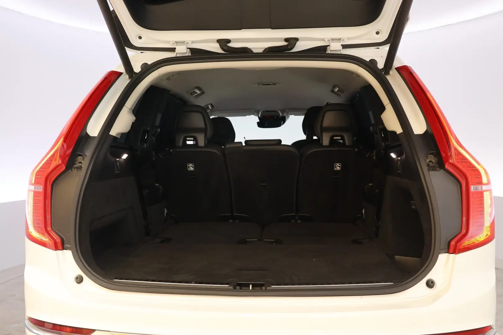 Car Image - 6vZP5YdUO0RCTTpxkBiDm5