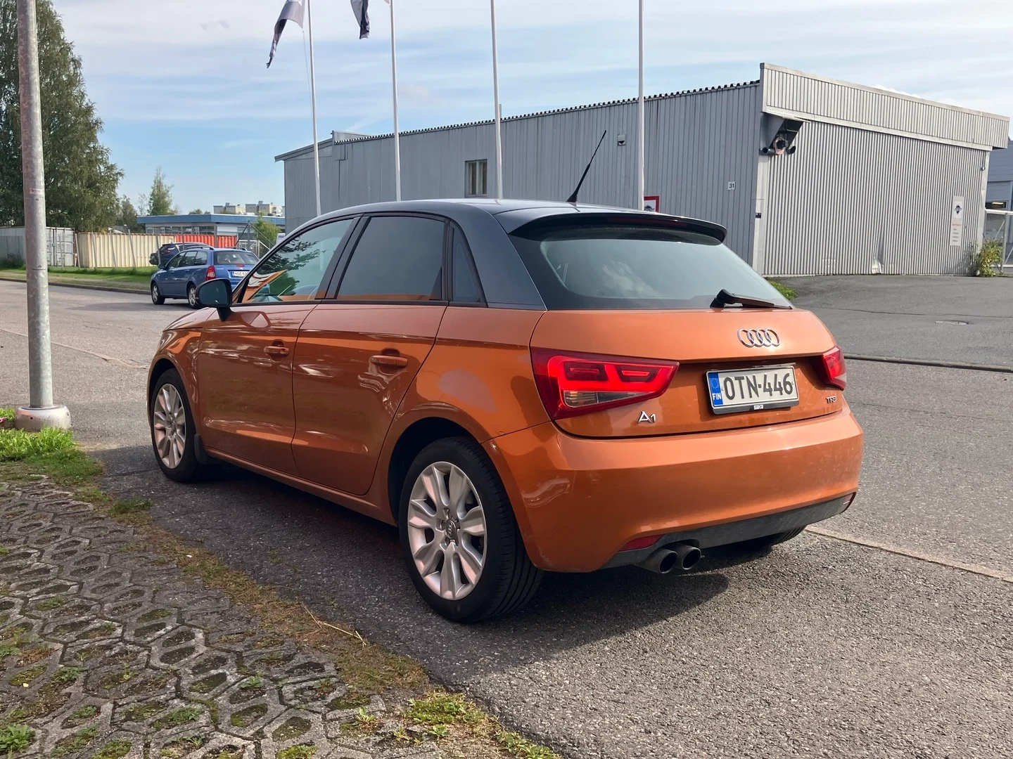 Car Image - tmspgKcFtRJThzxlNTd4E