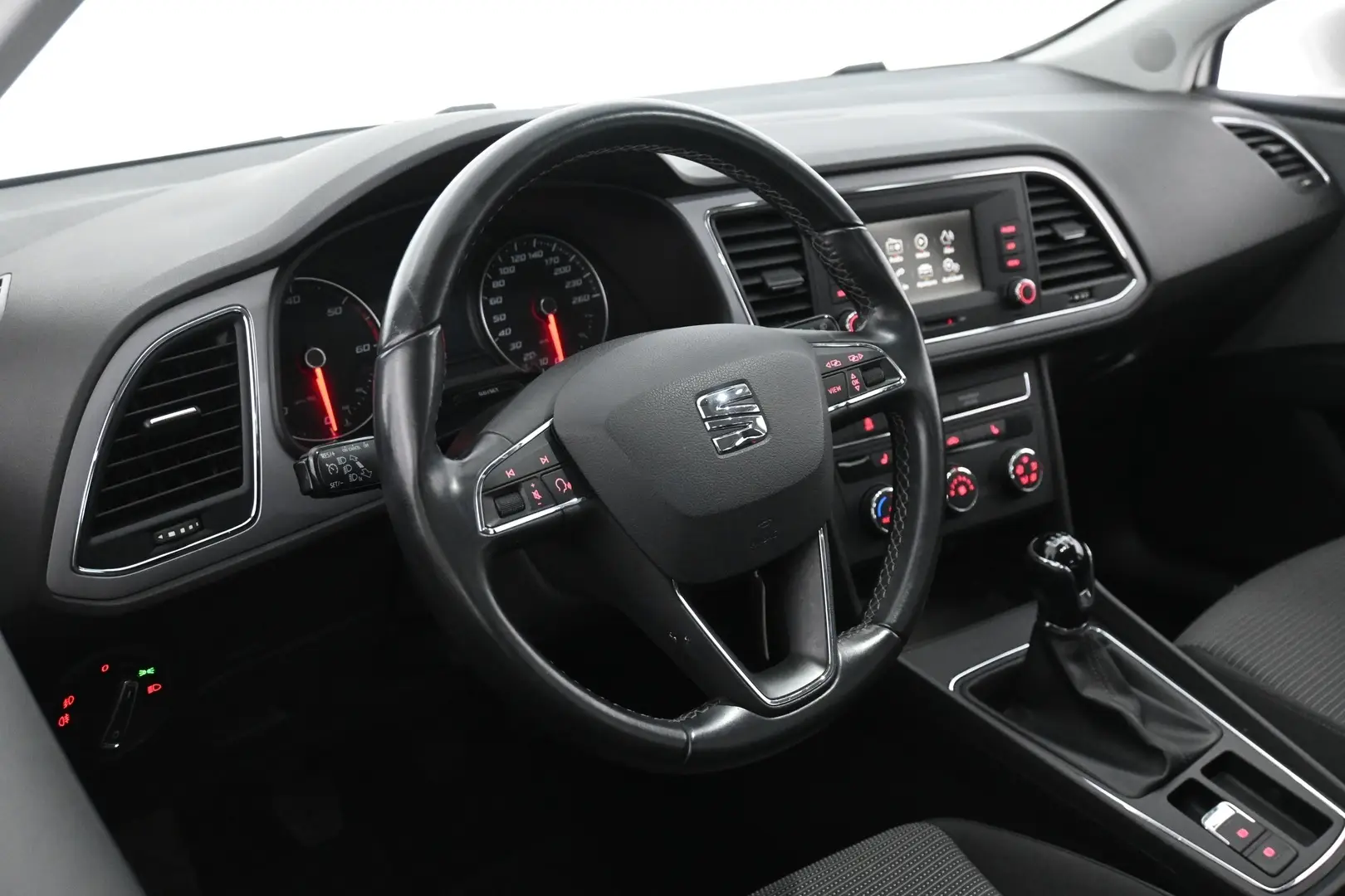 Car Image - 3LmXBJKVWY0RMYwIldJ1TZ