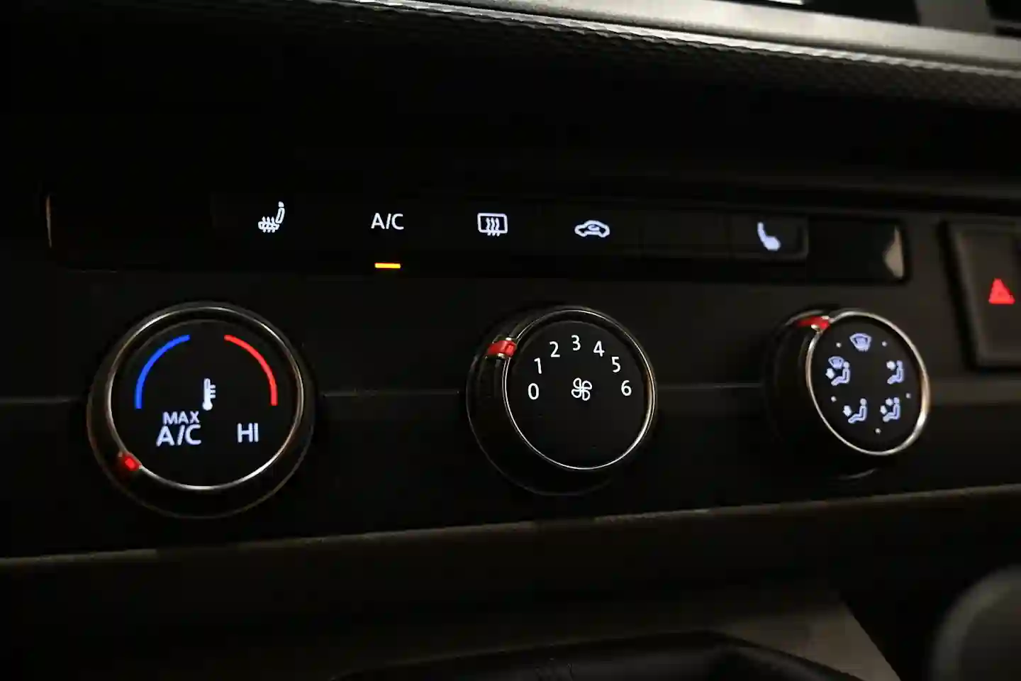 Car Image - 1WtrUIRgO7mnG5b97D6WgN