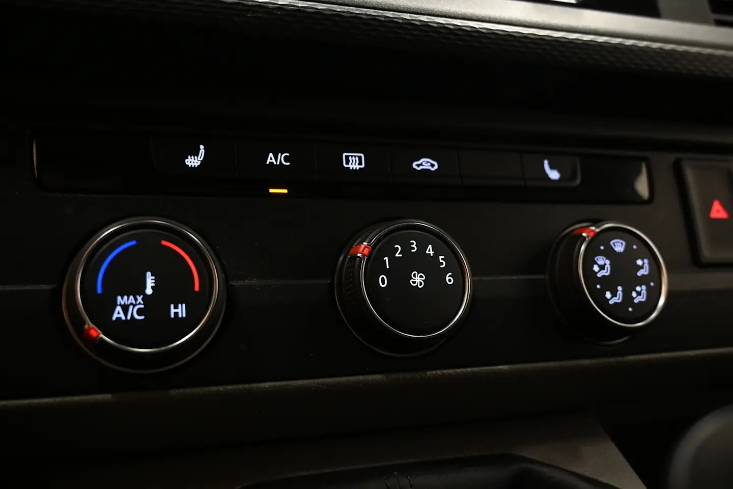 Car Image - 1WtrUIRgO7mnG5b97D6WgN