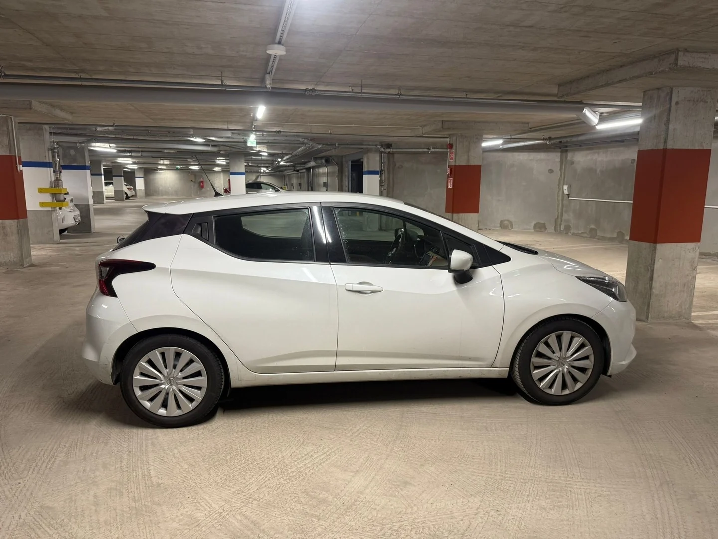 Car Image - 3D4VaOHWduf6Dvg2Ixfr0M