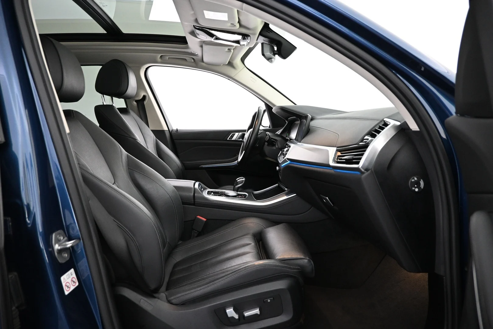 Car Image - 2Uiu79IUZ0EBfzUkx7Z2UZ