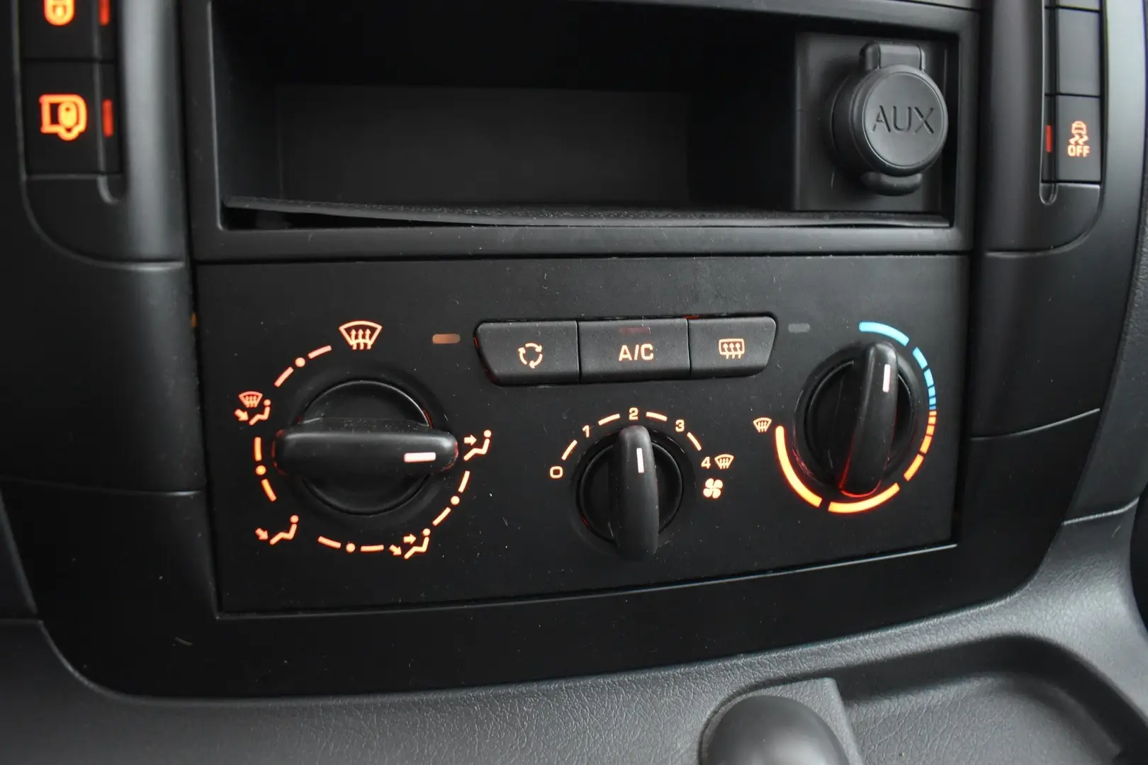 Car Image - 7rDyGHeHnF14gsjwnVud9p